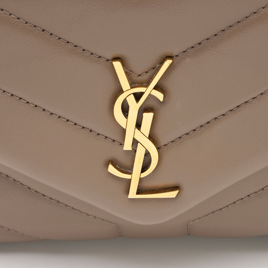 Saint Laurent Matelasse Calfskin Monogram LouLou Toy Crossbody Bag (SHF-ldIeOn)