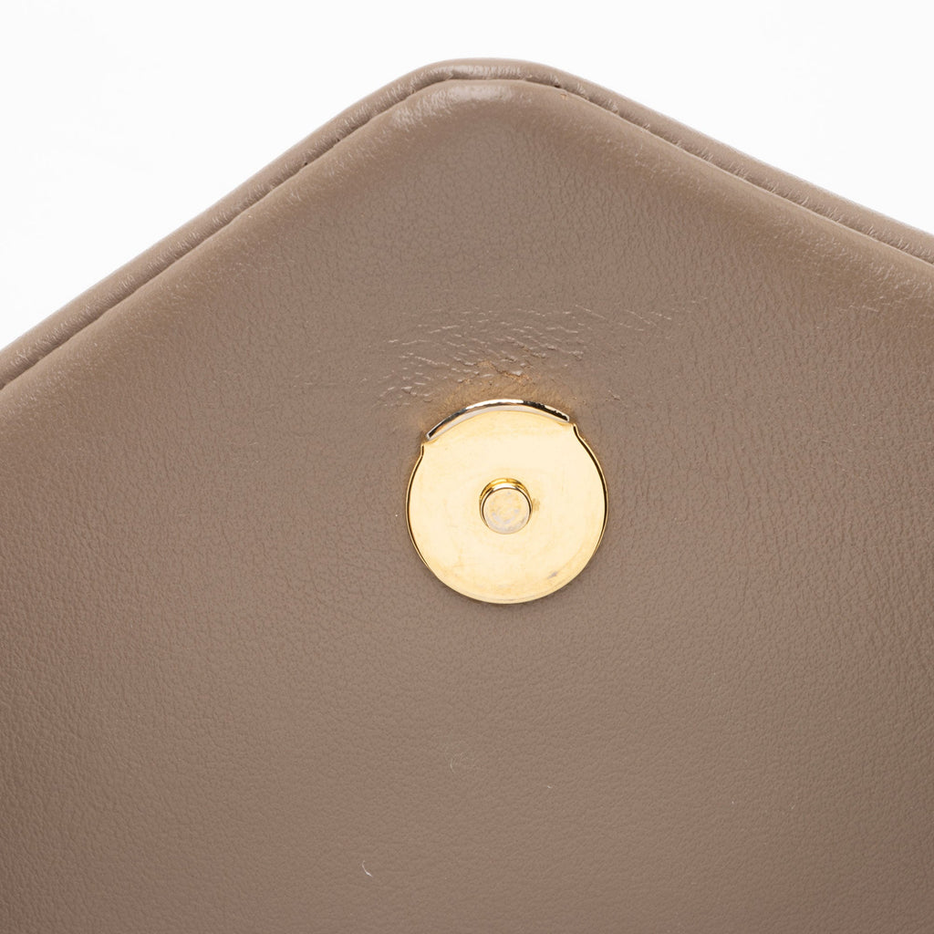 Saint Laurent Matelasse Calfskin Monogram LouLou Toy Crossbody Bag (SHF-ldIeOn)