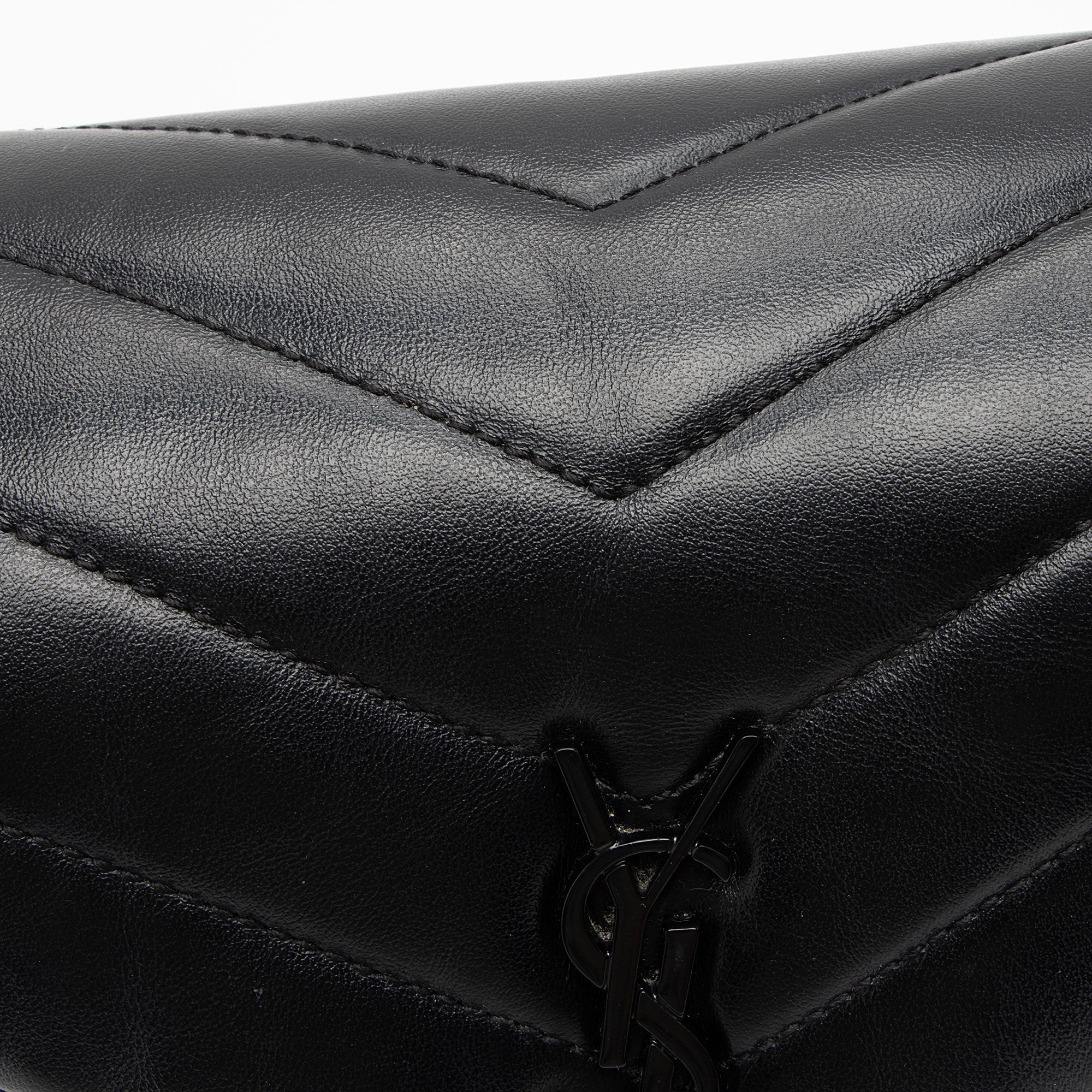 Saint Laurent Matelasse Calfskin Monogram LouLou Toy Crossbody Bag (SHF-l0zOOf)