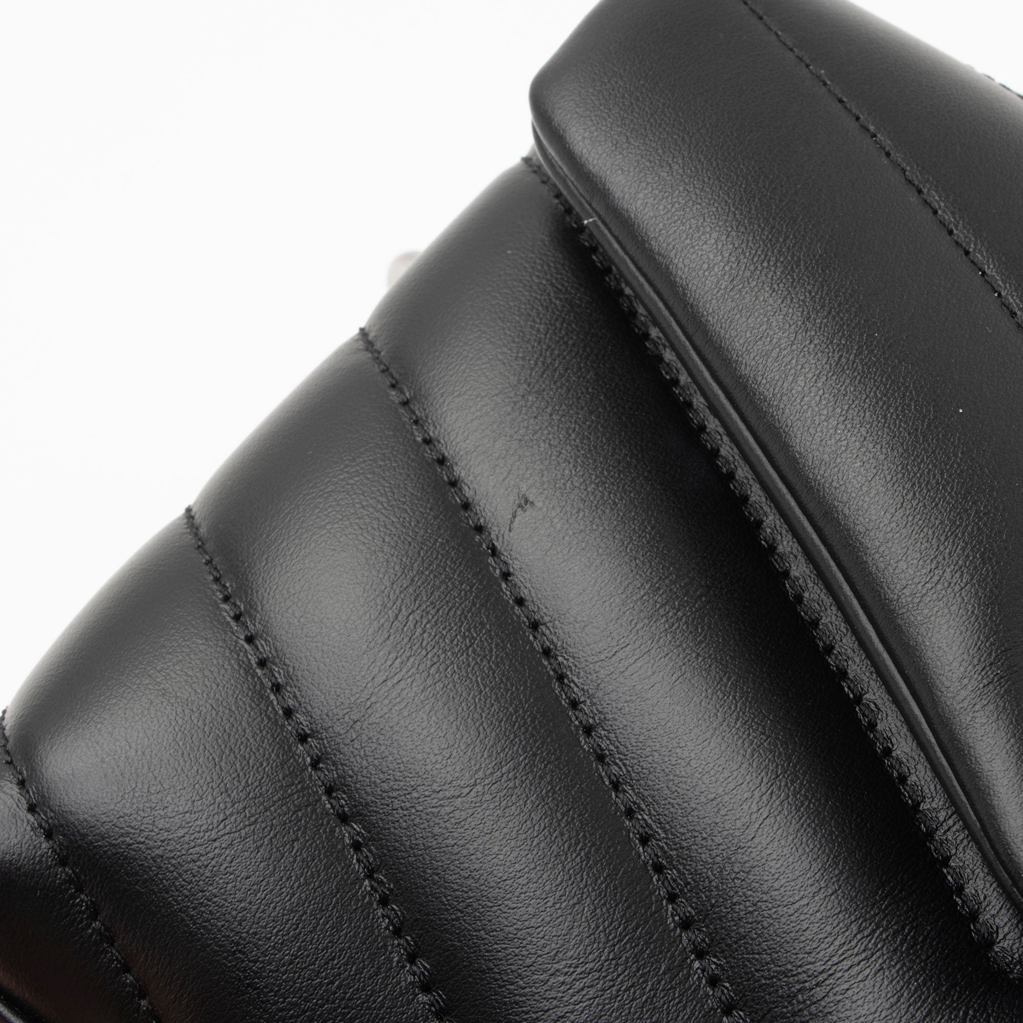 Saint Laurent Matelasse Calfskin Monogram LouLou Toy Crossbody Bag (SHF-6p3TFw)