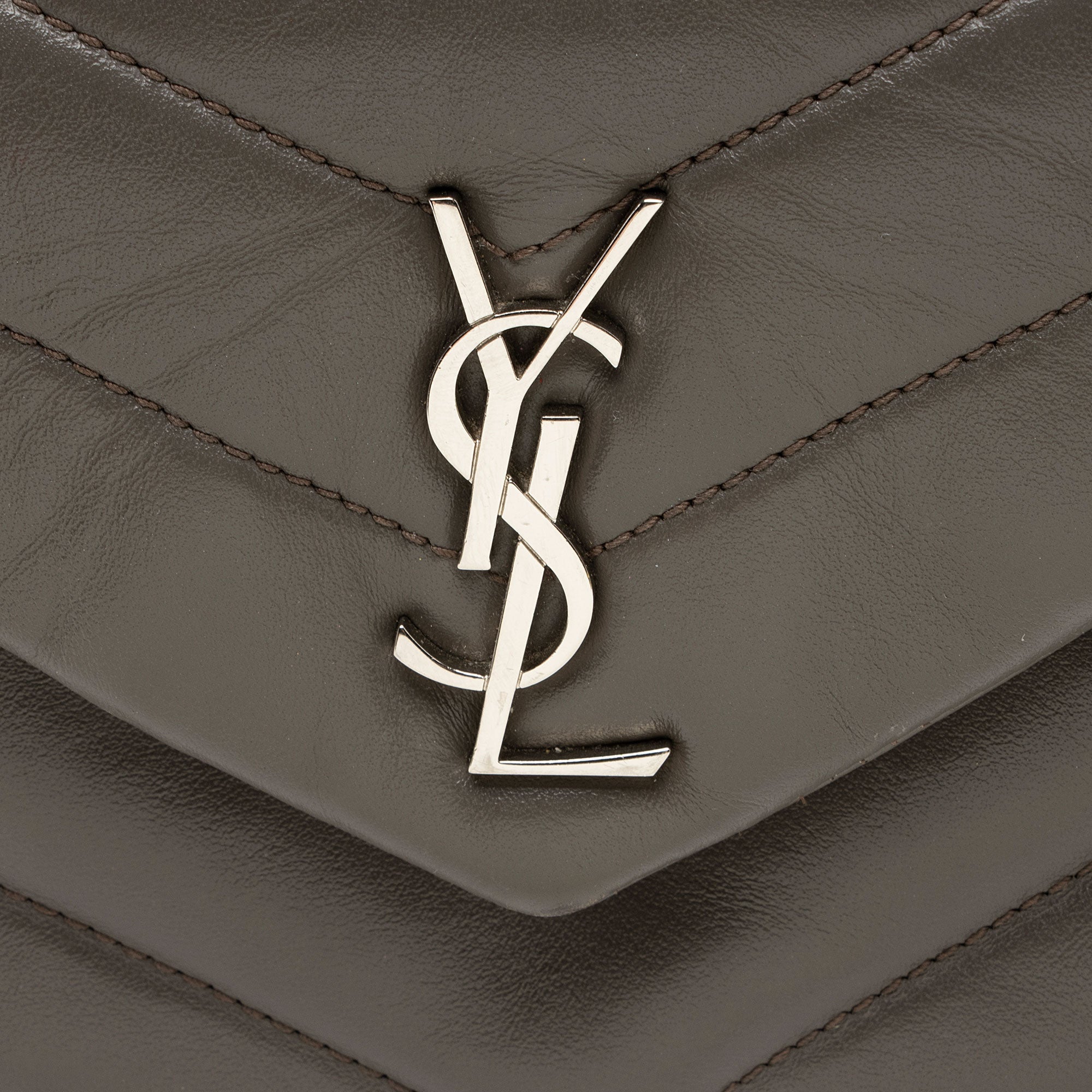 Saint Laurent Matelasse Calfskin Monogram LouLou Toy Crossbody Bag (SHF-I57Zyw)