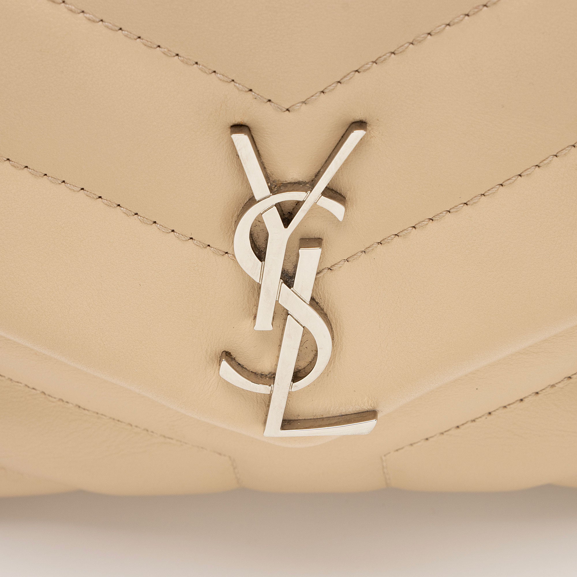 Saint Laurent Matelasse Calfskin Monogram LouLou Toy Crossbody Bag (SHF-arg7wt)