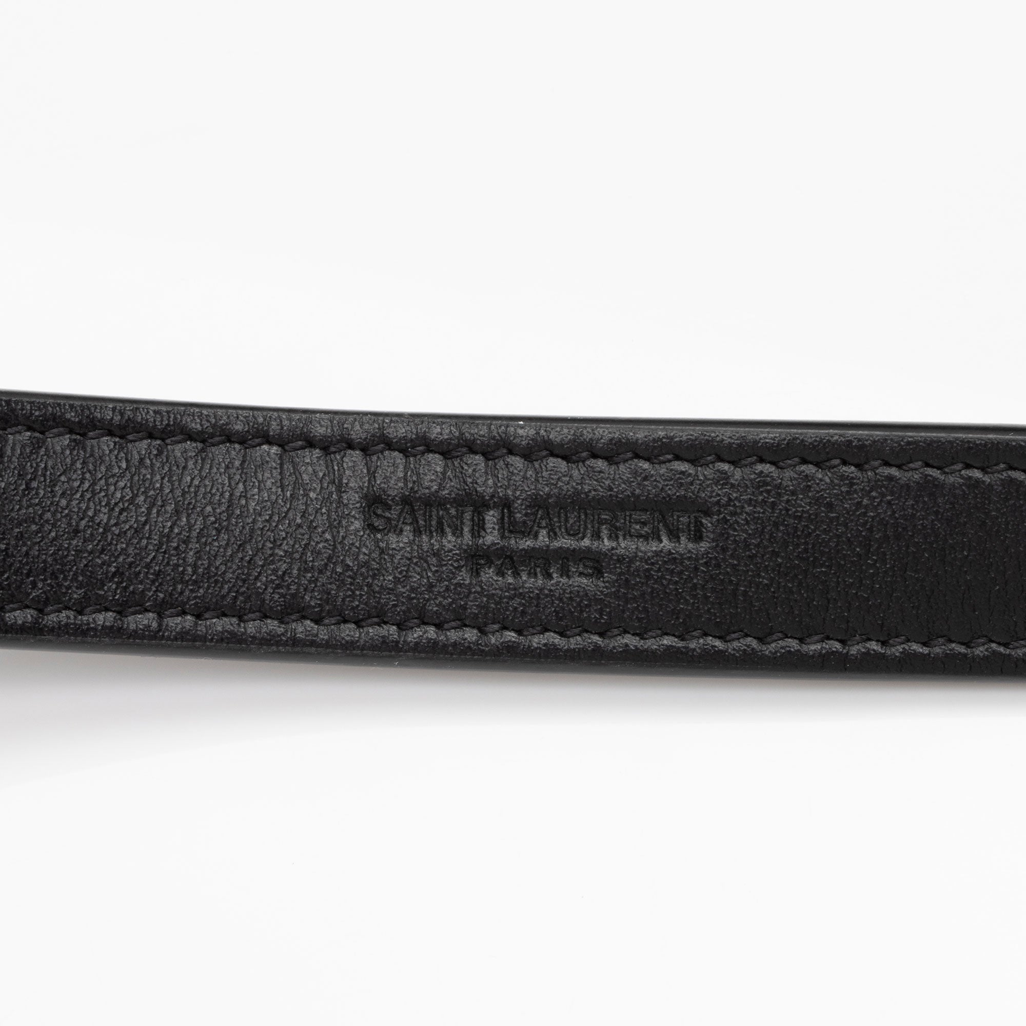 Saint Laurent Matelasse Calfskin Monogram Vinyle Round Camera Bag (SHF-TICycU)