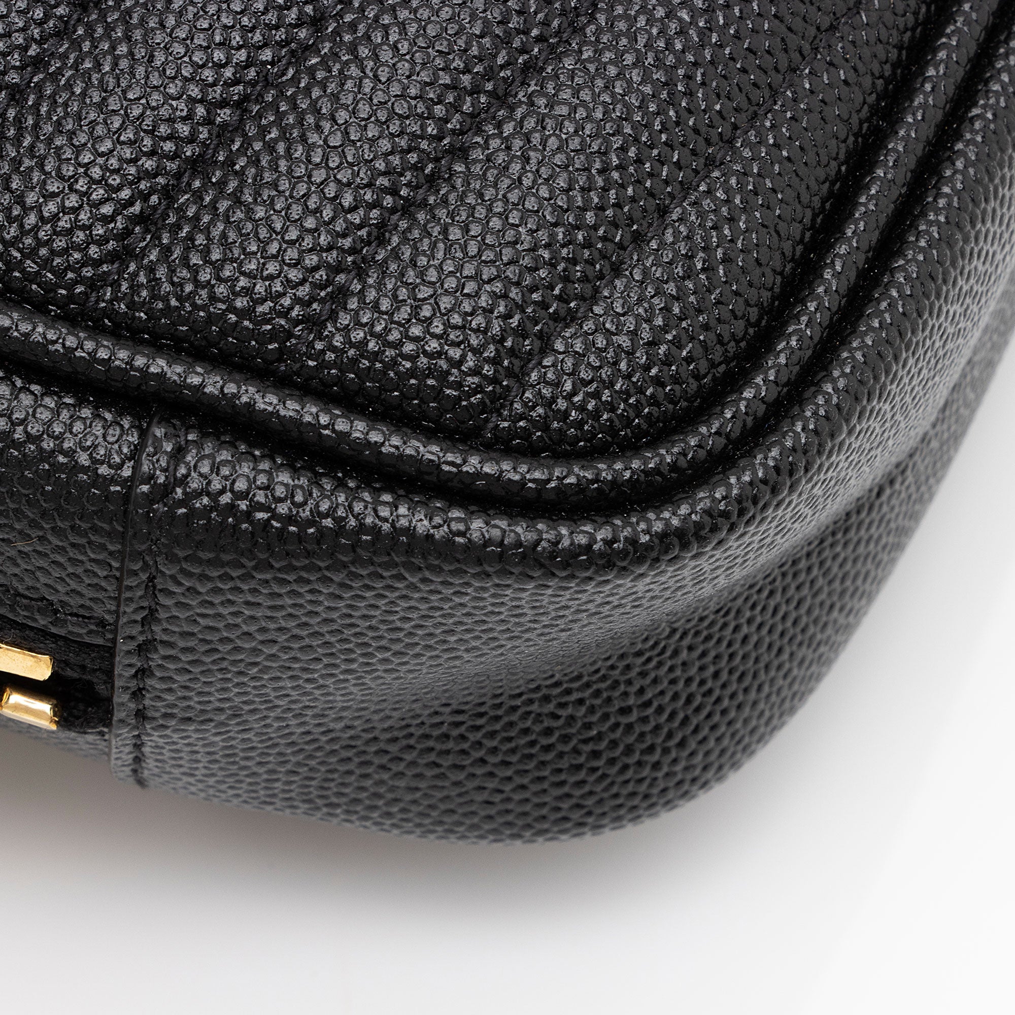 Saint Laurent Matelasse Grain de Poudre Monogram Lou Mini Camera Bag (SHF-TAc6LT)