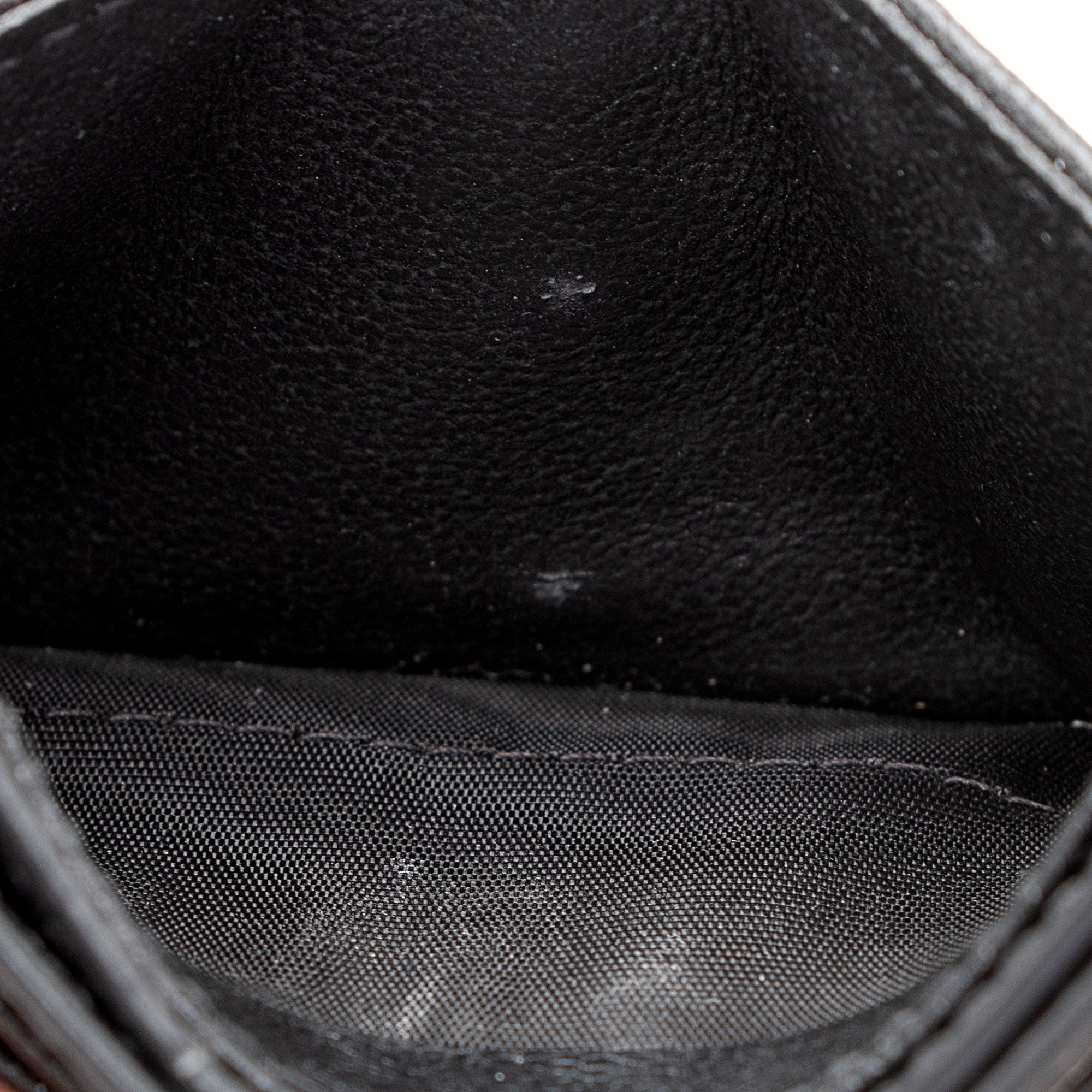 Saint Laurent Matelasse Grain de Poudre Monogram Card Case (SHF-6ioPjj)