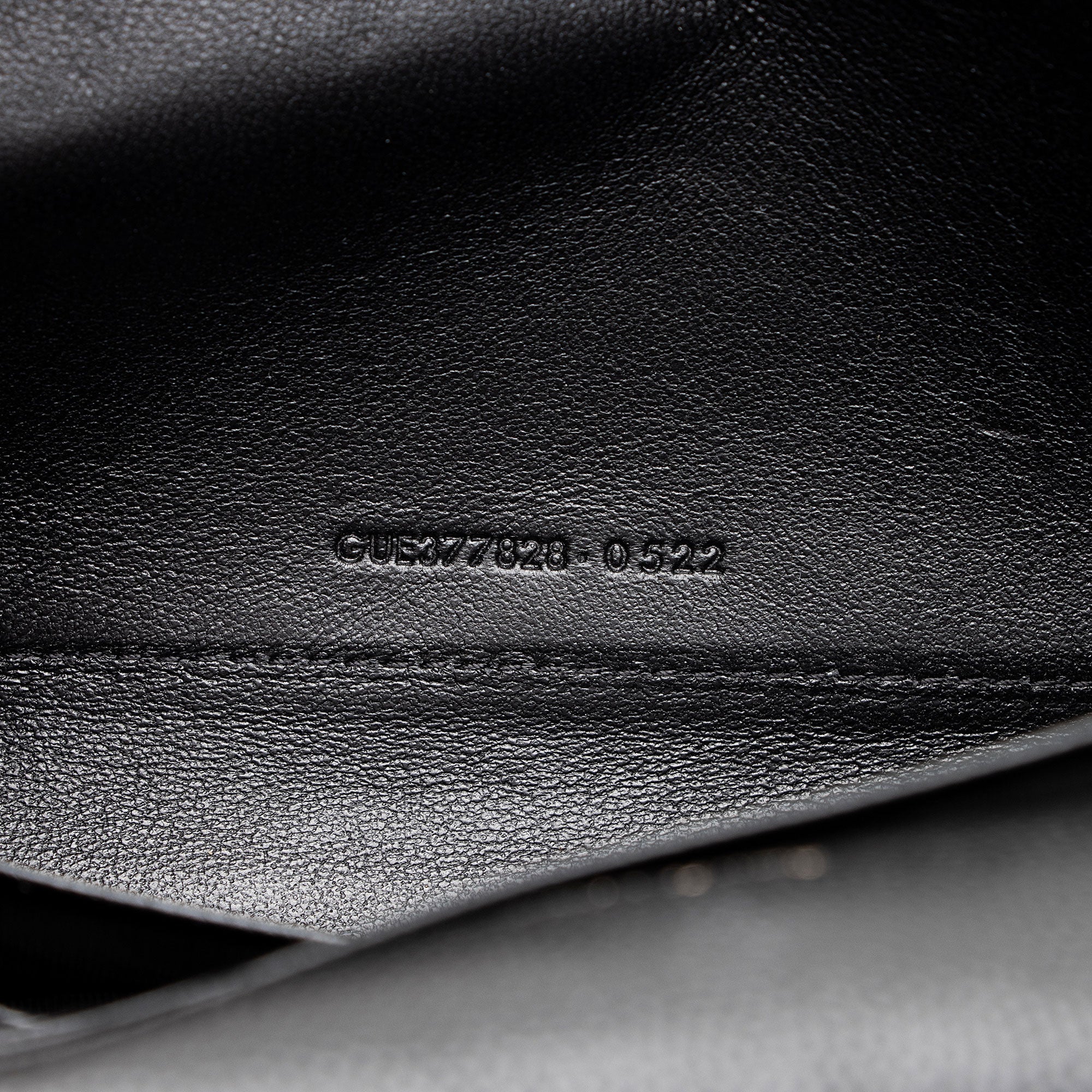 Saint Laurent Matelasse Grain de Poudre Monogram Chain Wallet (SHF-rfsFTm)
