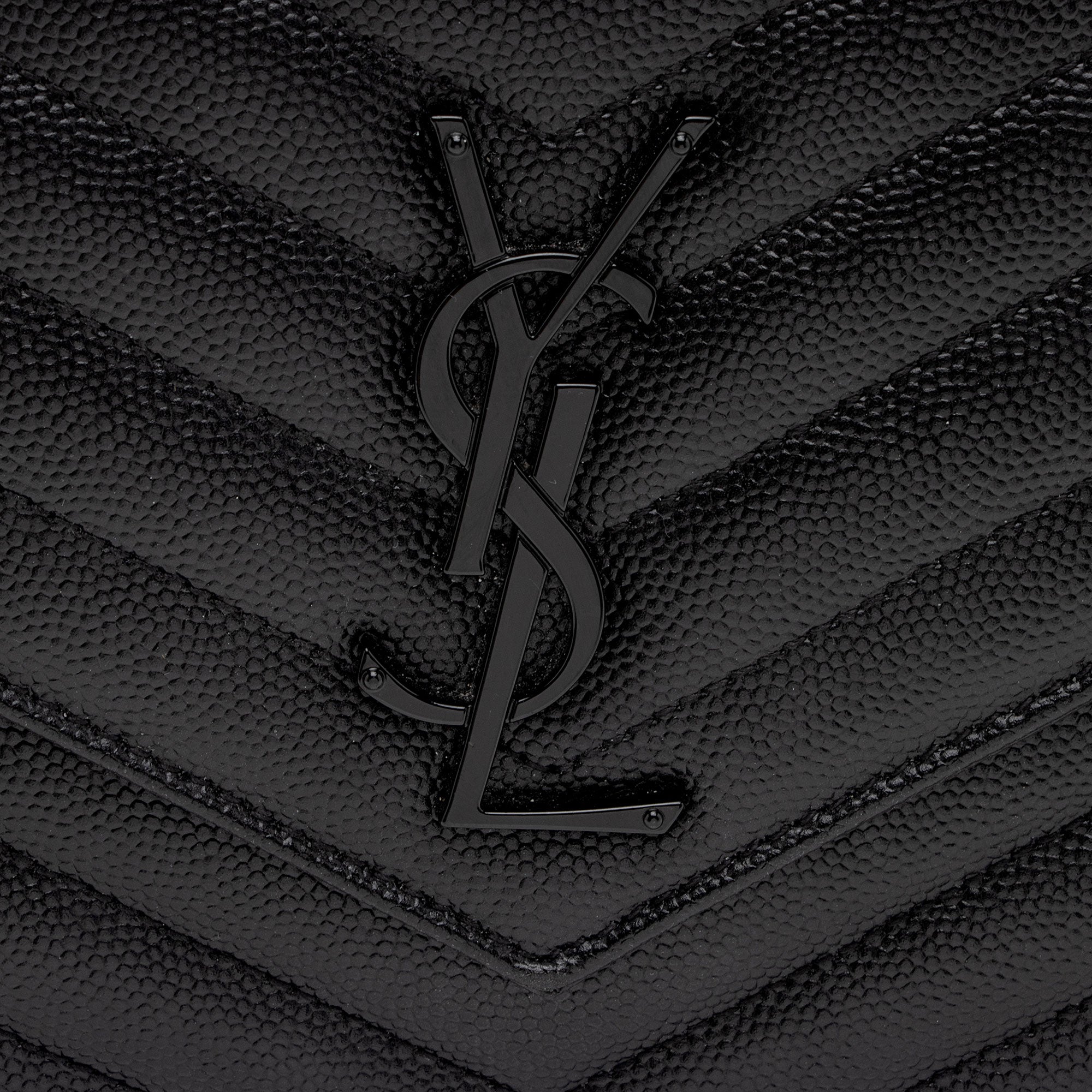 Saint Laurent Matelasse Grain de Poudre Monogram Chain Wallet (SHF-FNayQN)