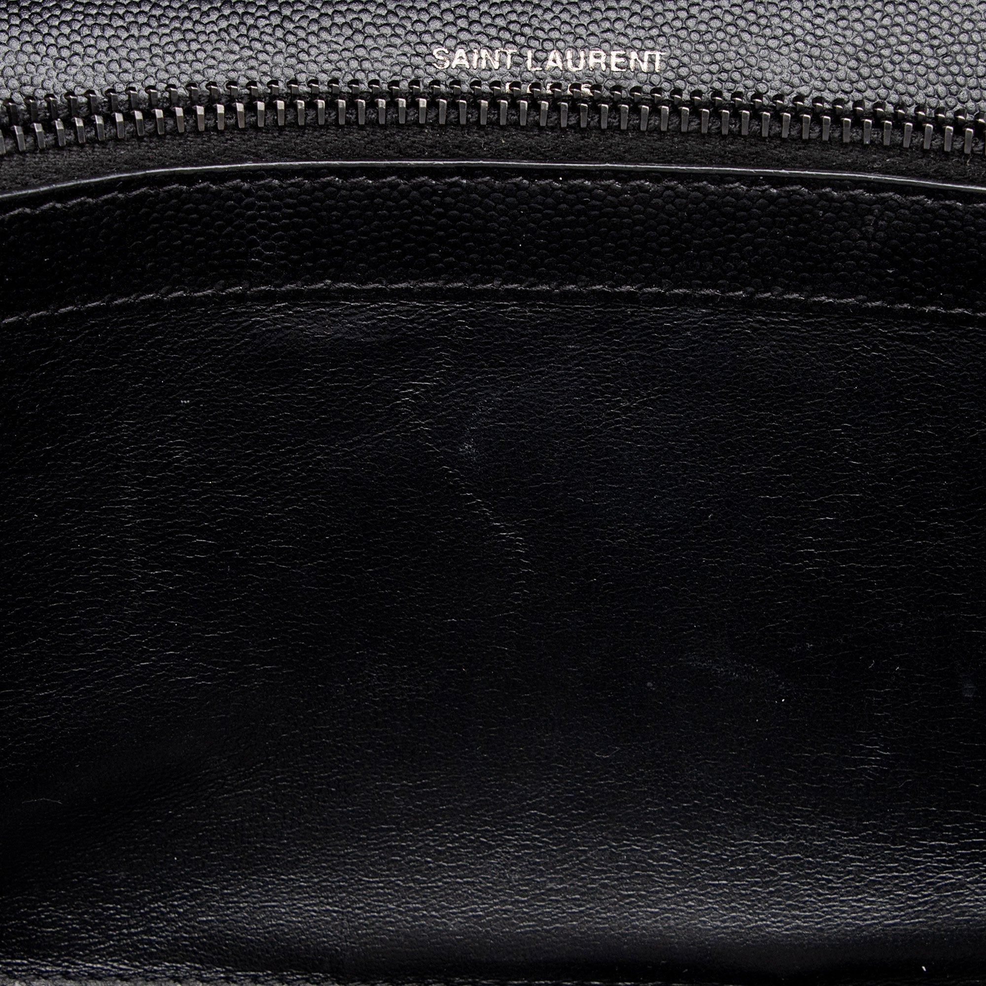 Saint Laurent Matelasse Grain de Poudre Monogram Chain Wallet (SHF-FNayQN)