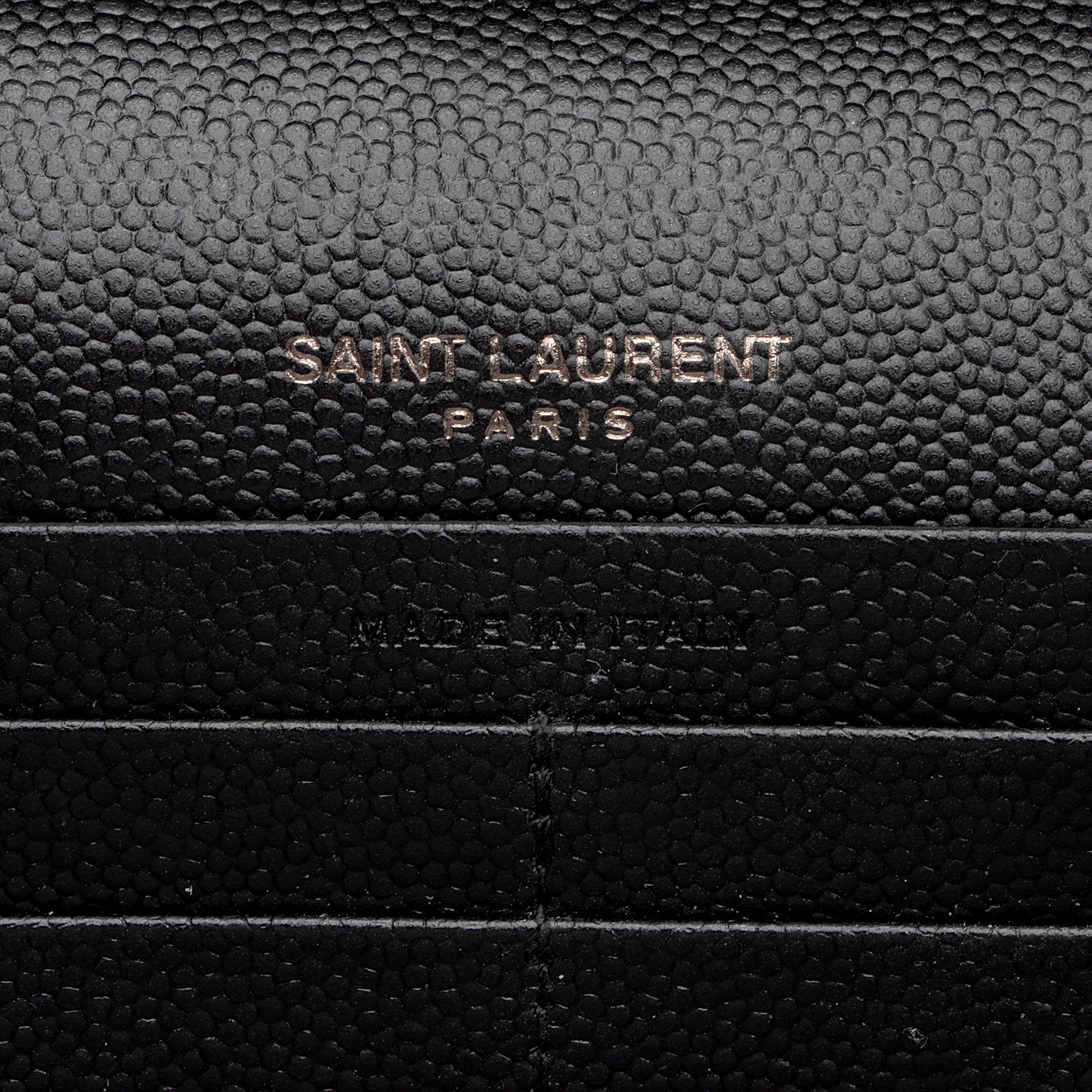 Saint Laurent Matelasse Grain de Poudre Monogram Chain Wallet (SHF-FNayQN)