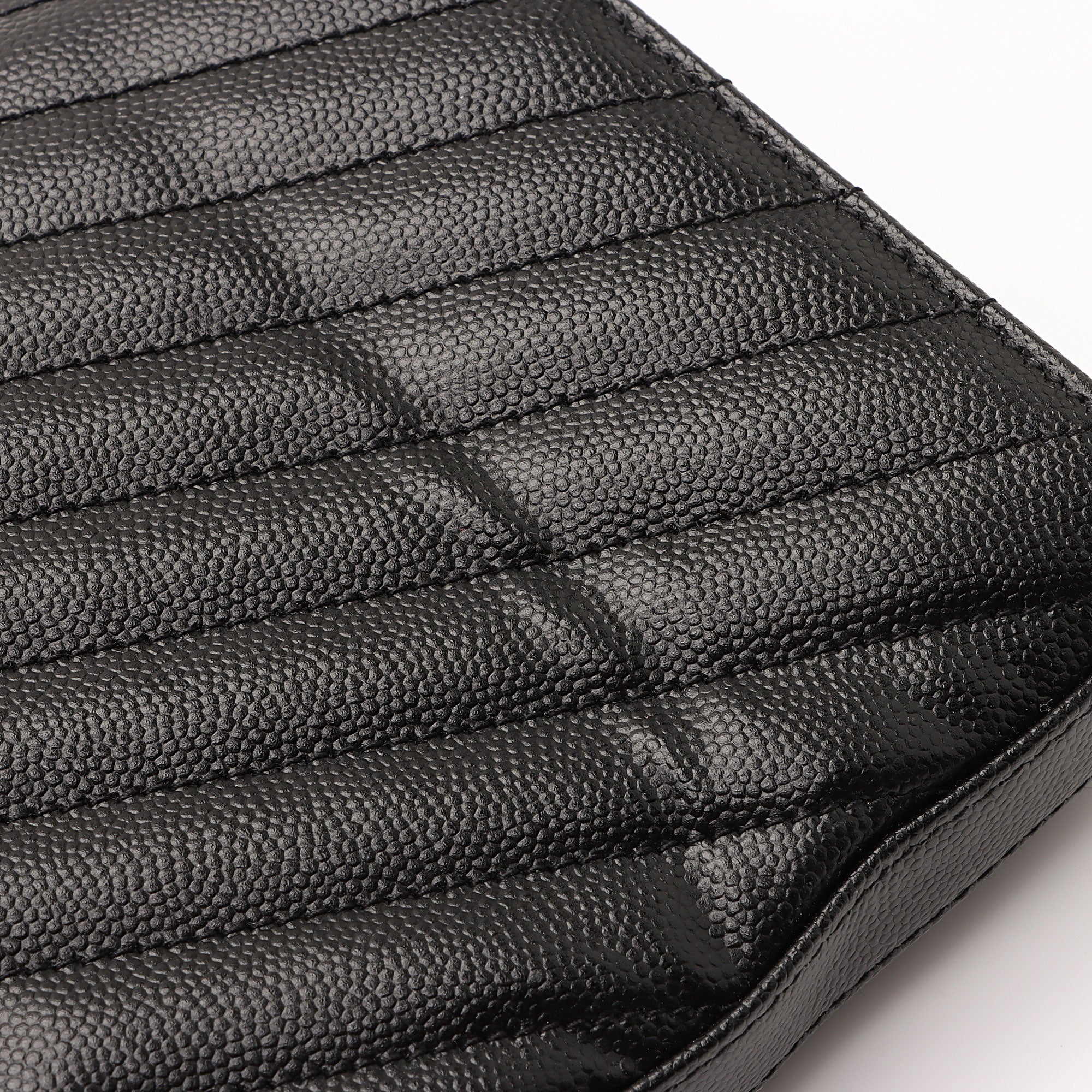 Saint Laurent Matelasse Grain de Poudre Monogram Chain Wallet (SHF-RiSHS0)