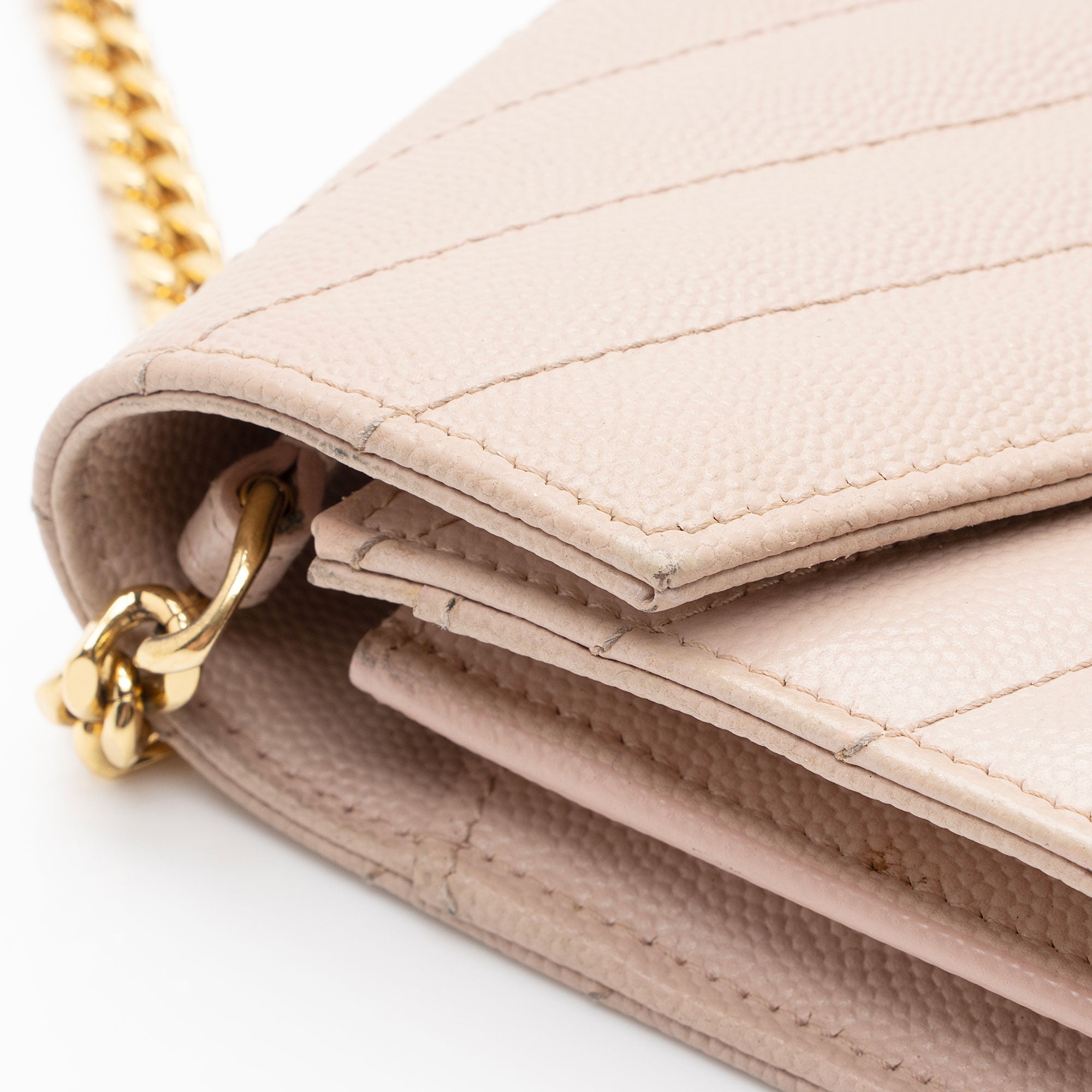 Saint Laurent Matelasse Grain de Poudre Monogram Chain Wallet (SHF-hbOqZ2)
