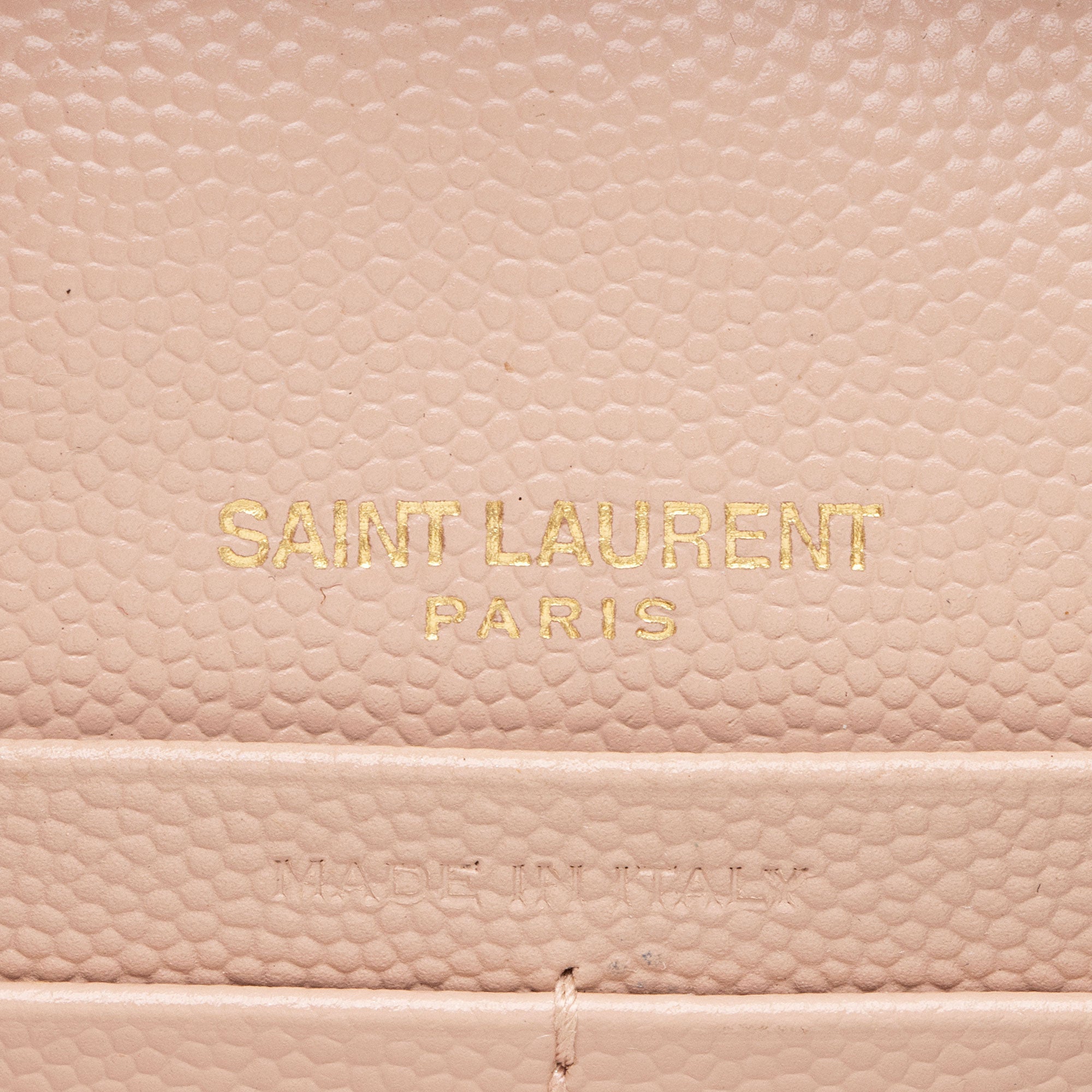 Saint Laurent Matelasse Grain de Poudre Monogram Chain Wallet (SHF-7n2Rsg)