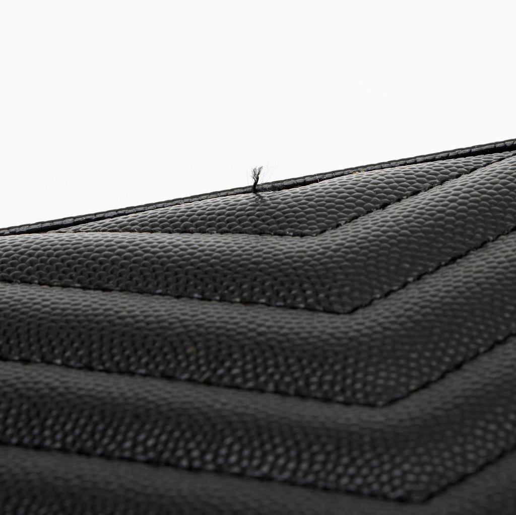 Saint Laurent Matelasse Grain de Poudre Monogram Chain Wallet (SHF-uoMWdL)