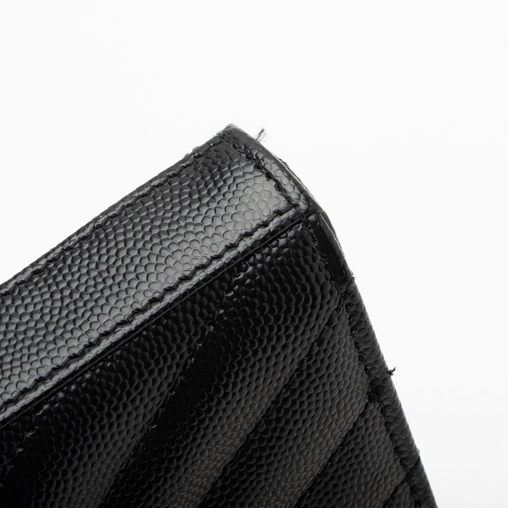 Saint Laurent Matelasse Grain de Poudre Monogram Chain Wallet (SHF-uoMWdL)