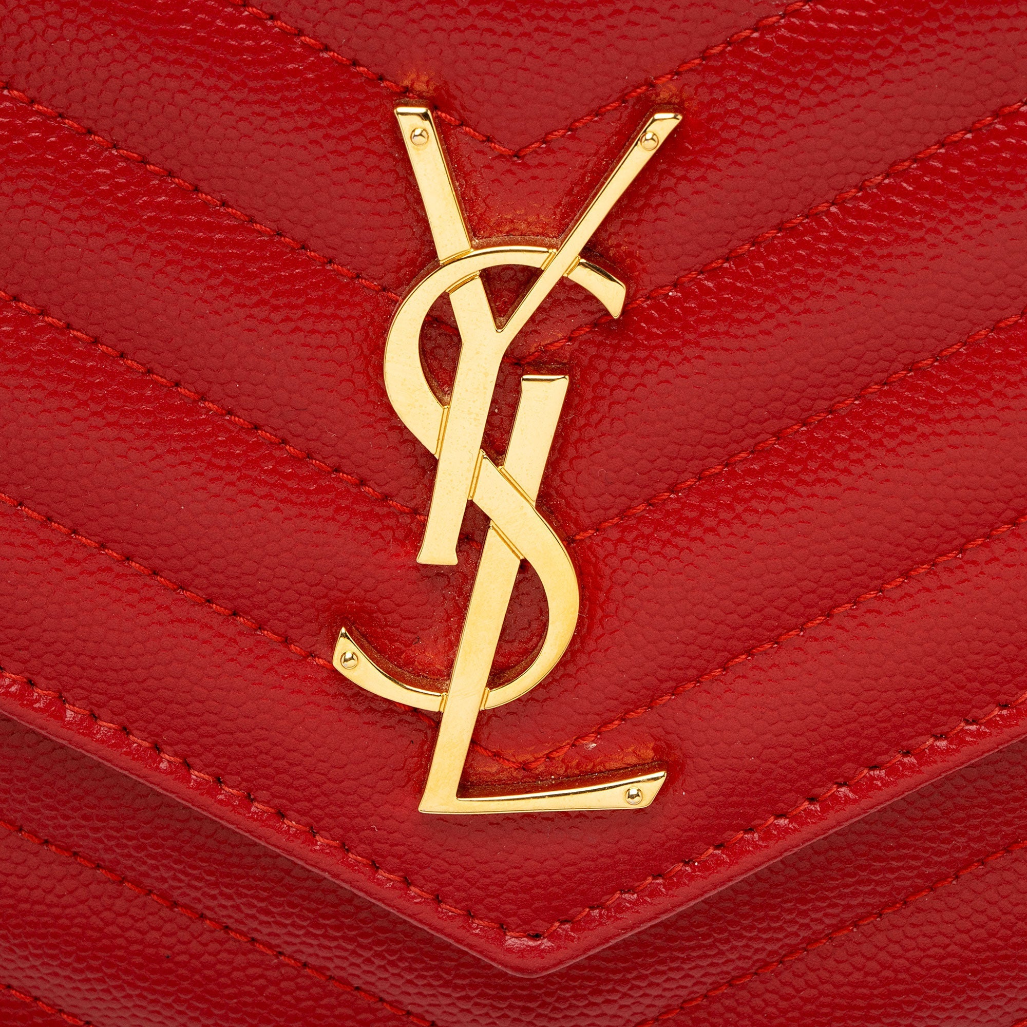 Saint Laurent Matelasse Grain de Poudre Monogram Chain Wallet (SHF-HJdOSr)