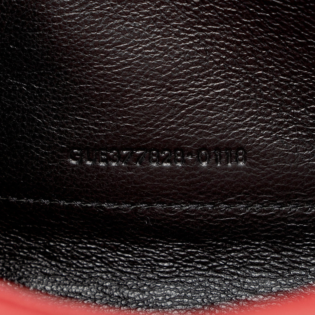 Saint Laurent Matelasse Grain de Poudre Monogram Chain Wallet (SHF-HJdOSr)
