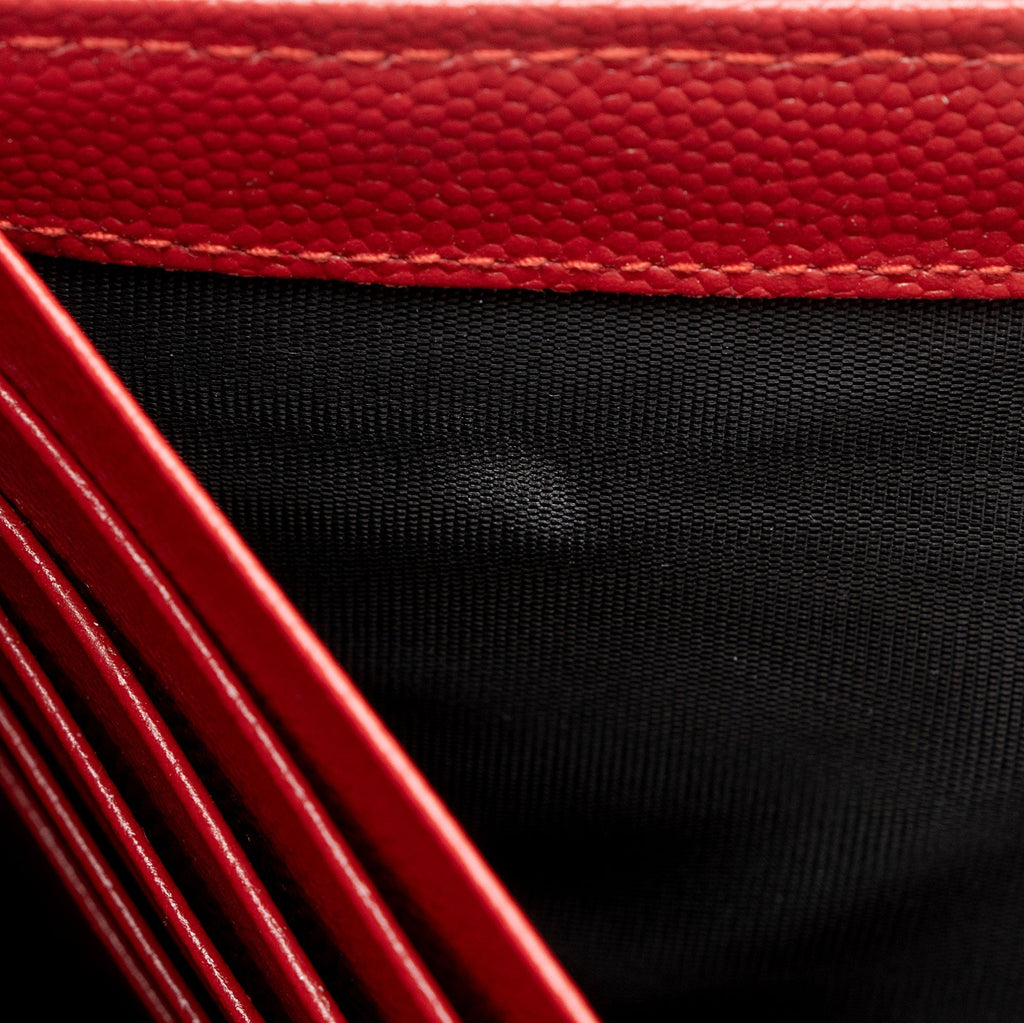 Saint Laurent Matelasse Grain de Poudre Monogram Chain Wallet (SHF-HJdOSr)