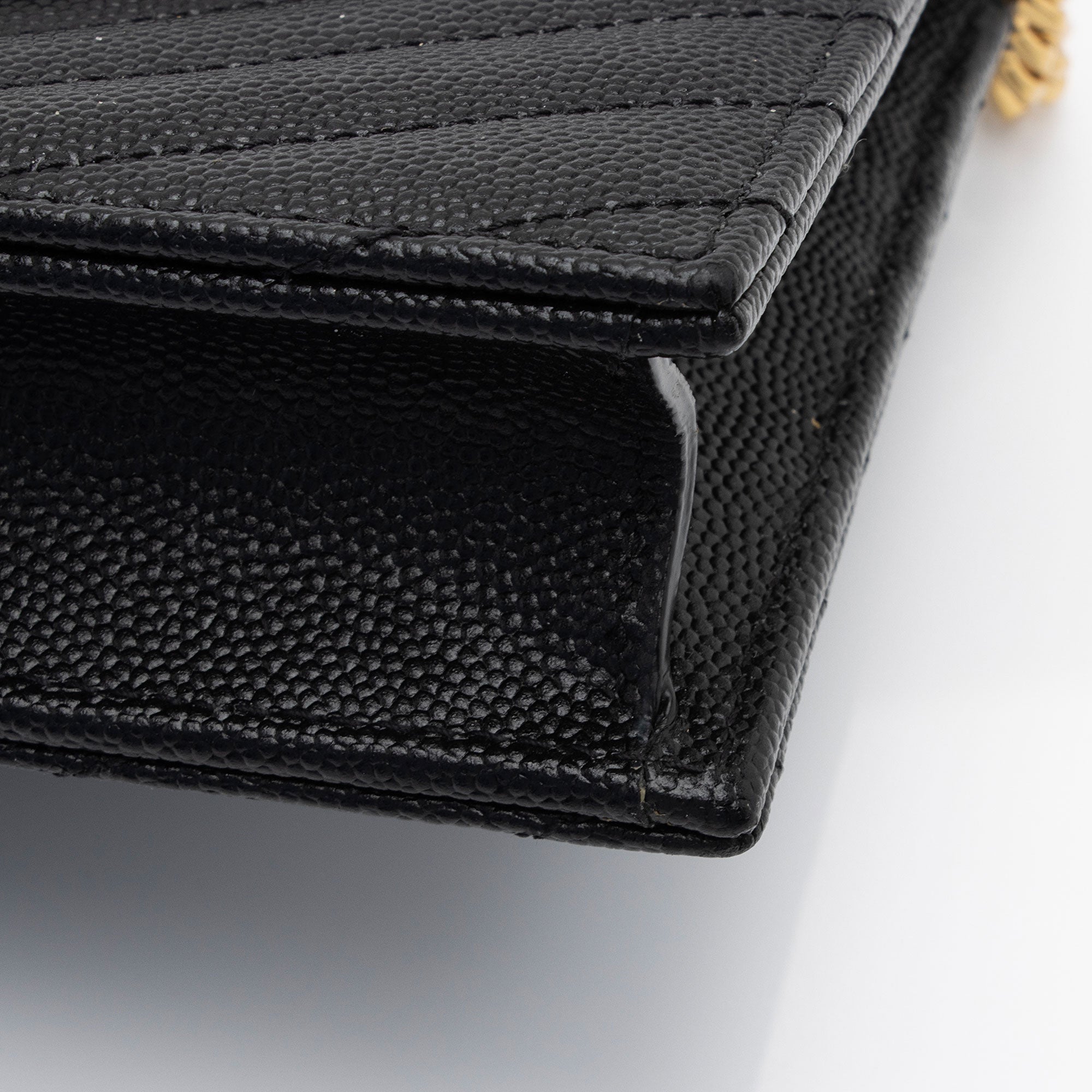 Saint Laurent Matelasse Grain de Poudre Monogram Envelope Chain Wallet (SHF-qb9r0n)