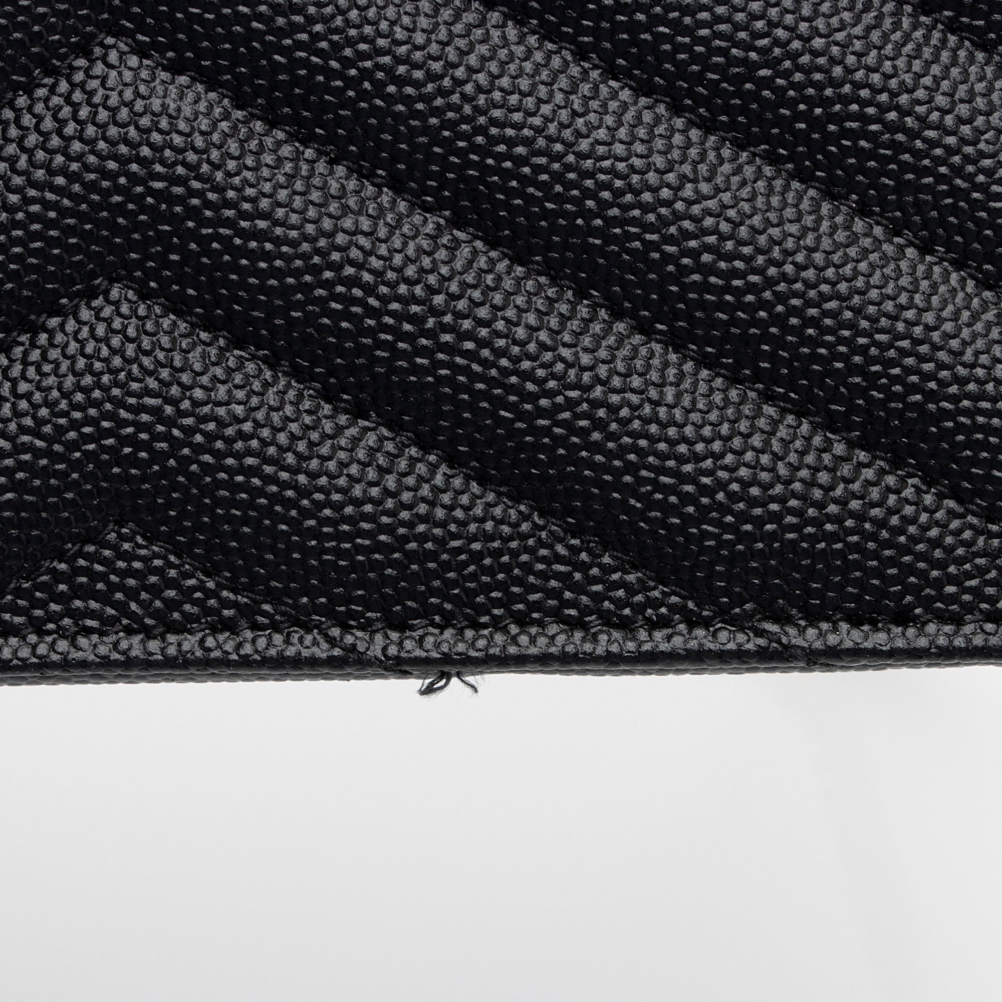 Saint Laurent Matelasse Grain de Poudre Monogram Envelope Chain Wallet (SHF-qb9r0n)