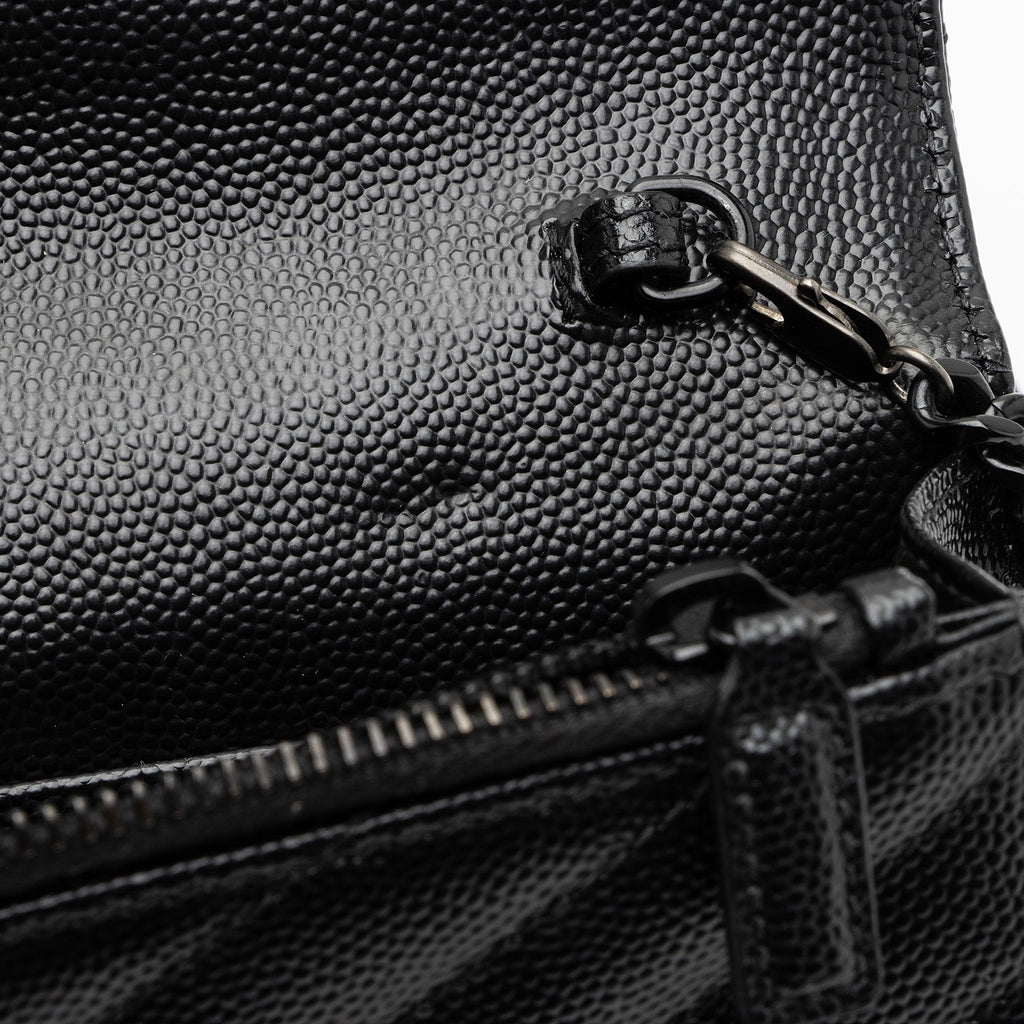 Saint Laurent Matelasse Grain de Poudre Monogram Envelope Chain Wallet (SHF-HfJfIb)