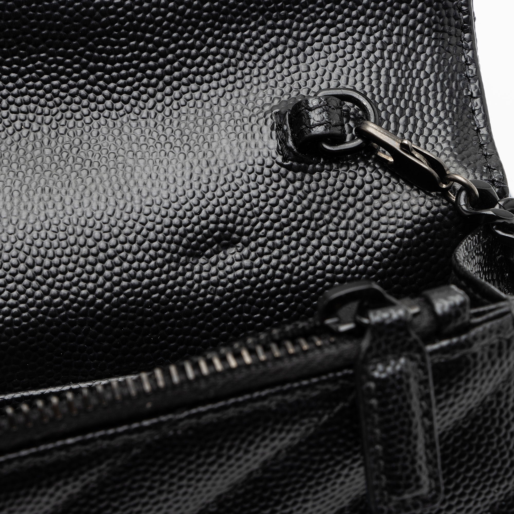 Saint Laurent Matelasse Grain de Poudre Monogram Envelope Chain Wallet (SHF-HfJfIb)