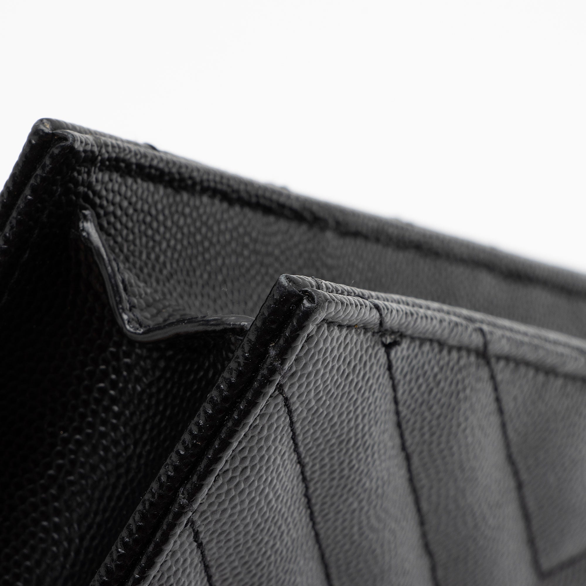 Saint Laurent Matelasse Grain de Poudre Monogram Envelope Chain Wallet (SHF-DR4kKW)