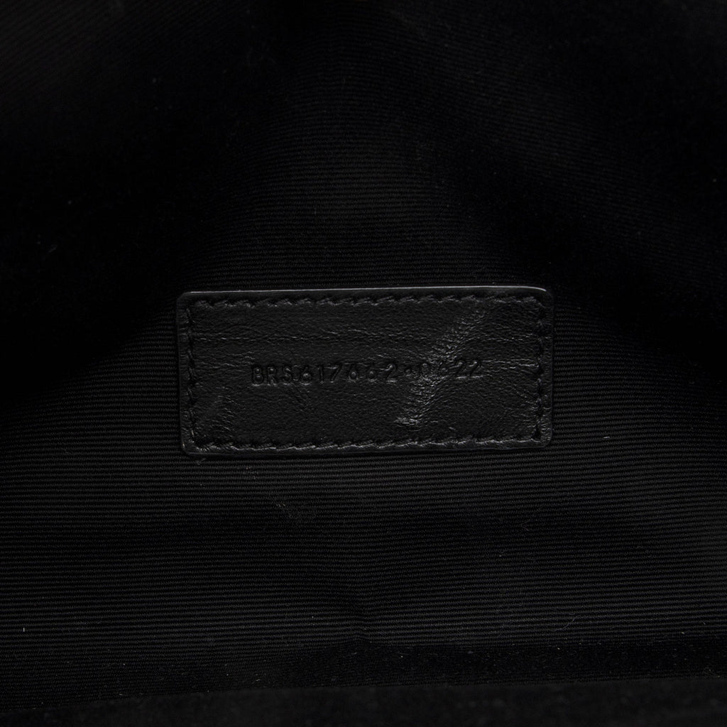 Saint Laurent Matelasse Grain de Poudre Monogram Envelope Pouch (SHF-H63Wlo)