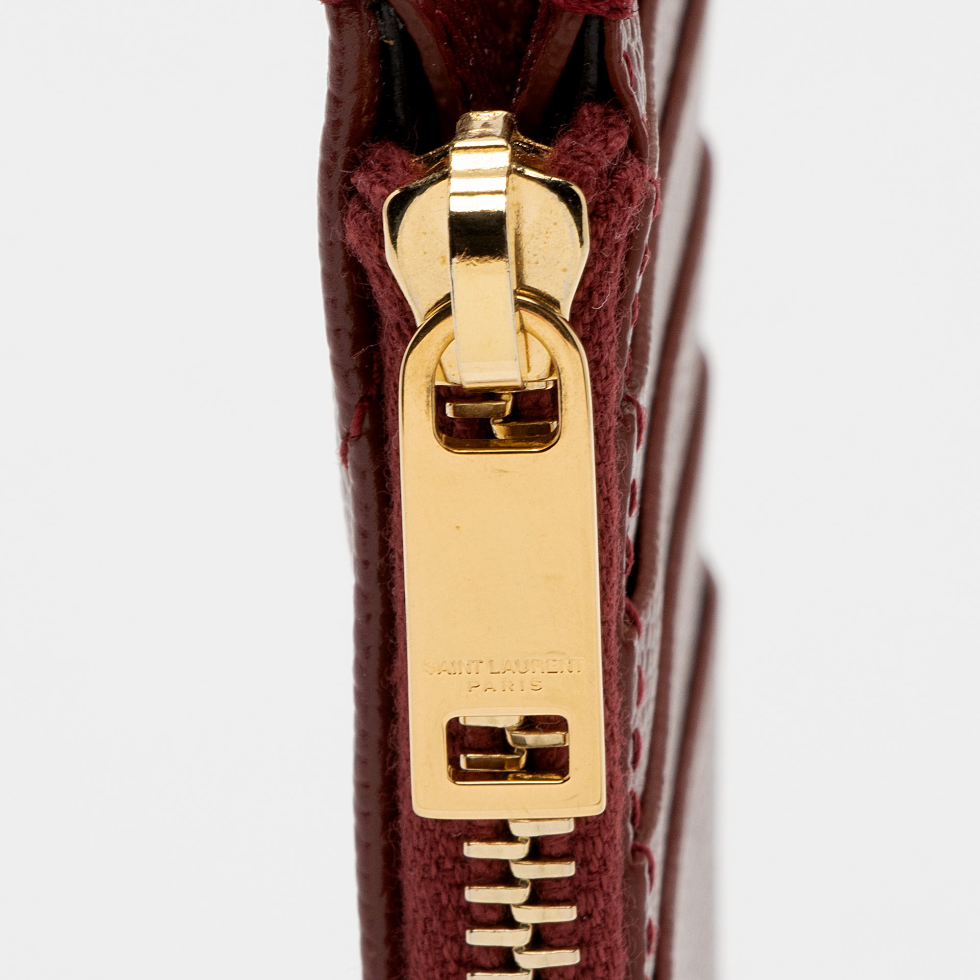 Saint Laurent Matelasse Grain de Poudre Monogram Fragments Zipper Card Case (SHF-xj3XtJ)