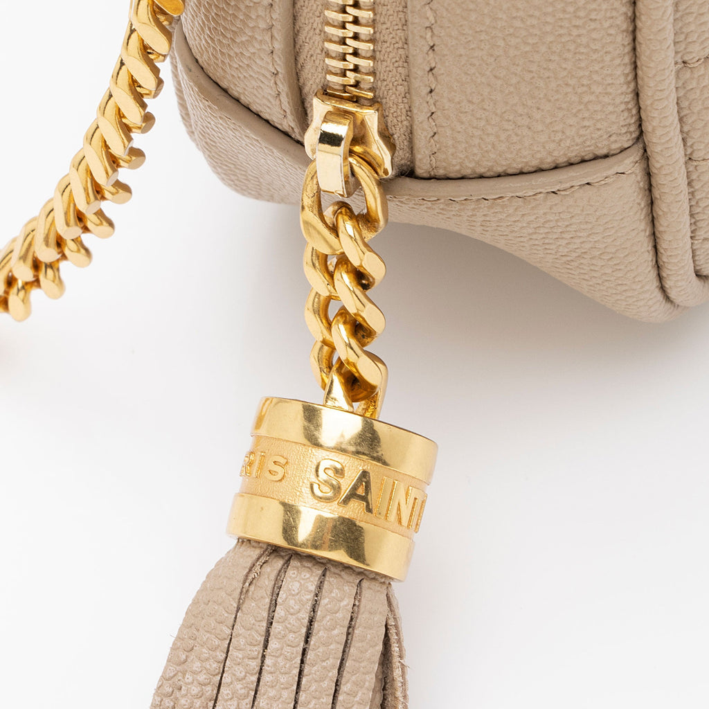 Saint Laurent Matelasse Grain de Poudre Monogram Lou Mini Camera Bag (SHF-T7Shs9)