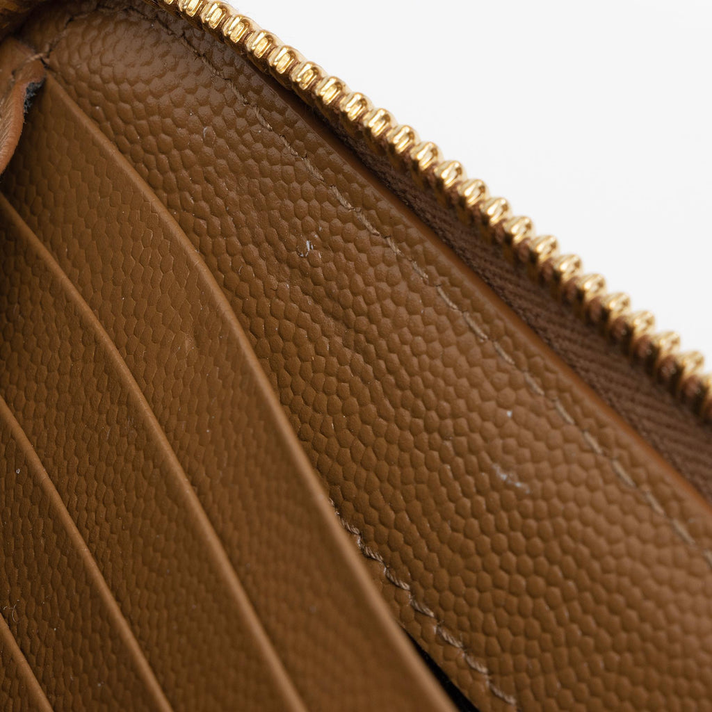 Saint Laurent Matelasse Grain de Poudre Monogram Zip Around Wallet (SHF-ZFHCDK)