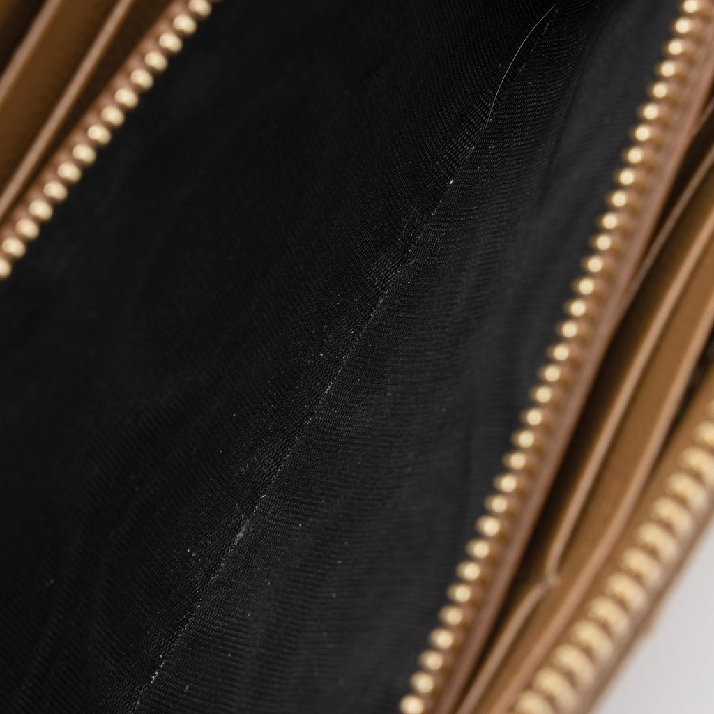 Saint Laurent Matelasse Grain de Poudre Monogram Zip Around Wallet (SHF-ZFHCDK)