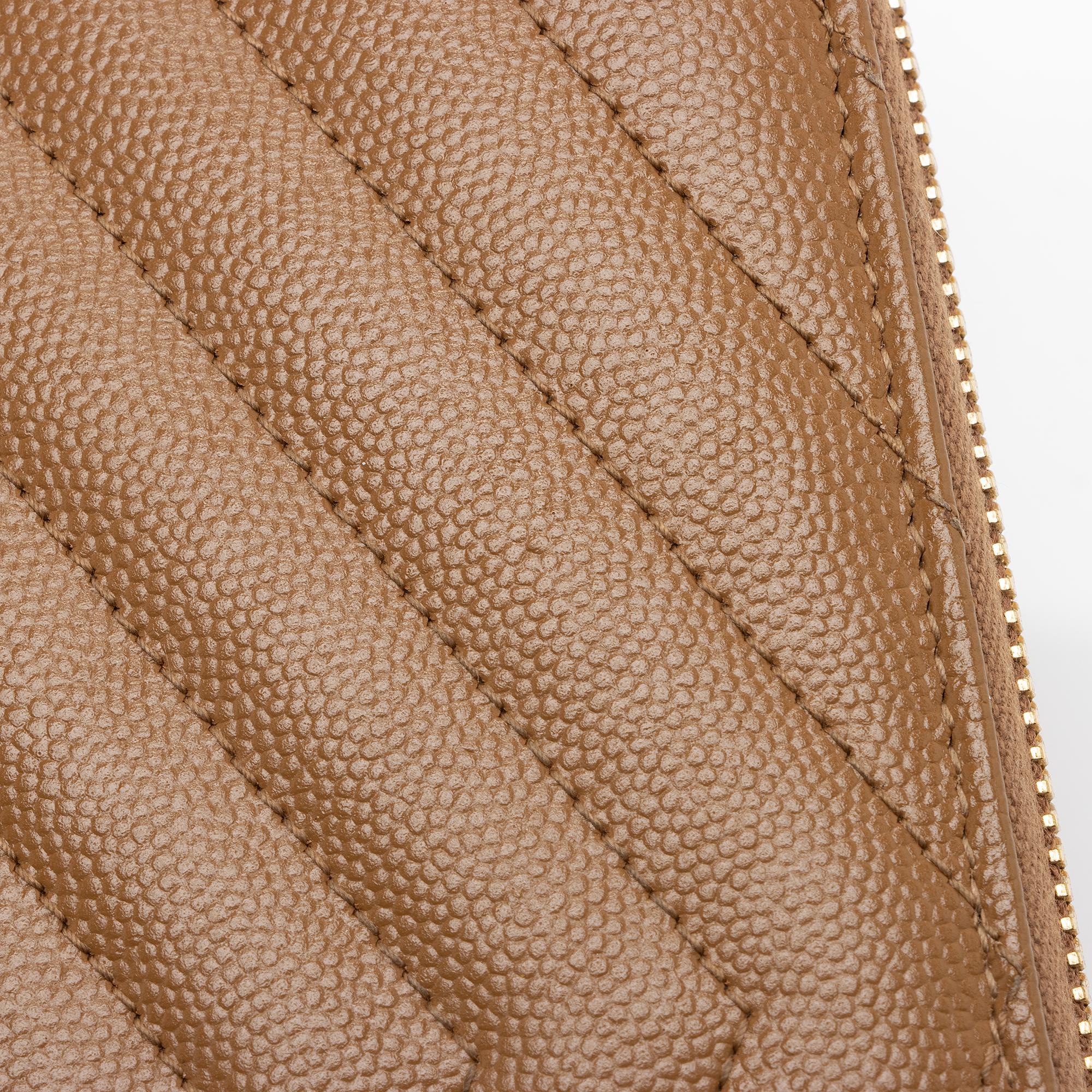 Saint Laurent Matelasse Grain de Poudre Monogram Zip Around Wallet (SHF-ZFHCDK)