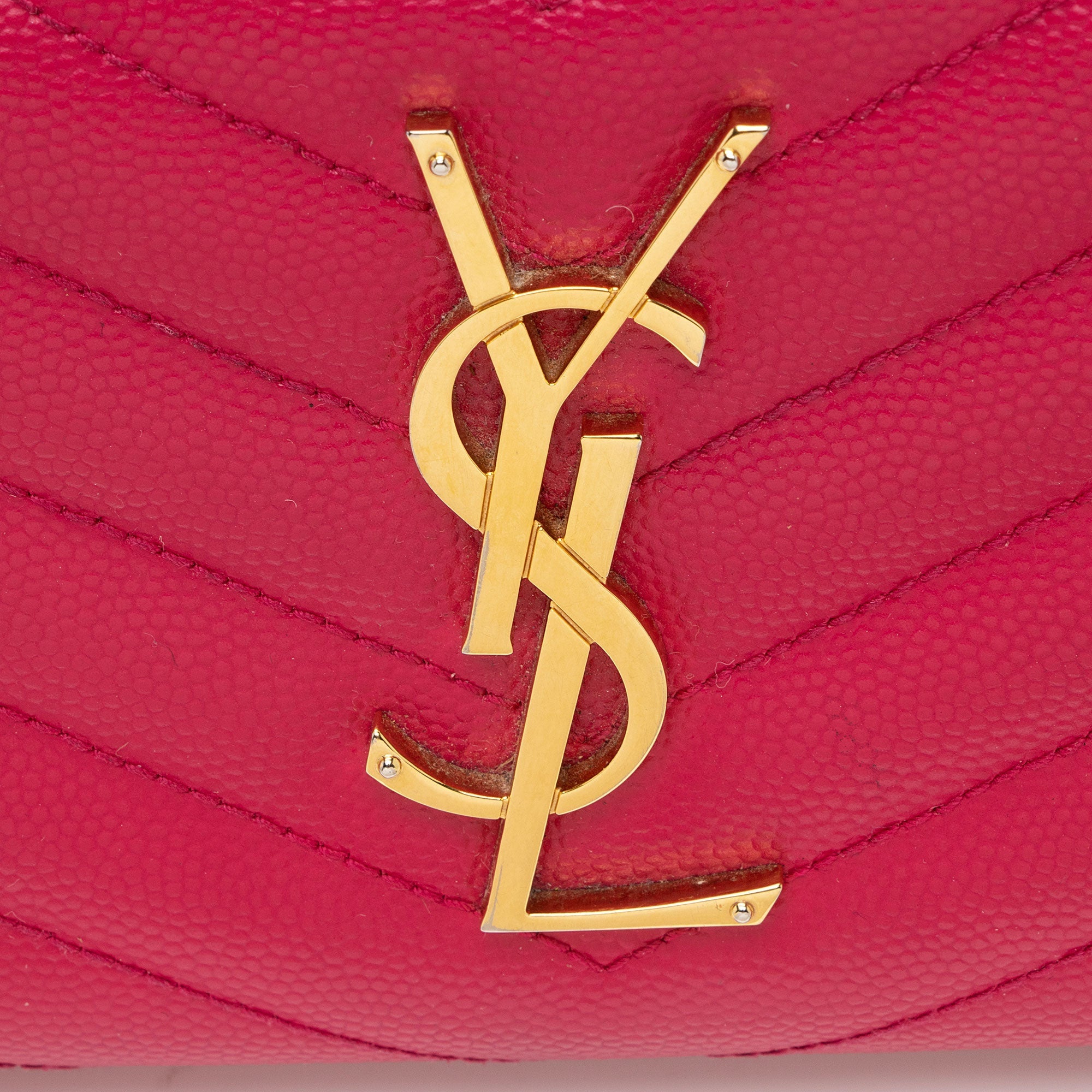 Saint Laurent Matelasse Grain de Poudre Monogram Zip Around Wallet (SHF-xMdHJp)