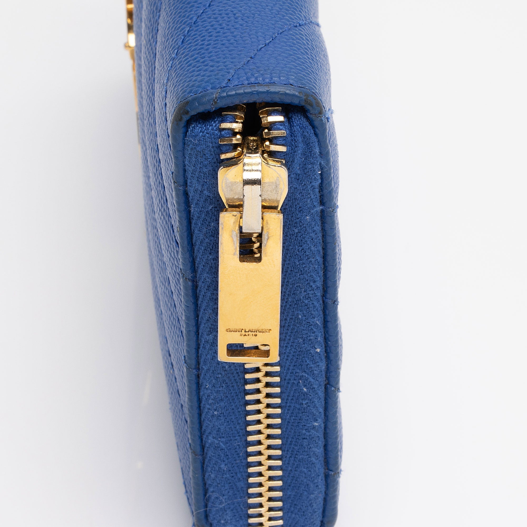 Saint Laurent Matelasse Grain de Poudre Monogram Zip Around Wallet (SHF-GVAGu1)