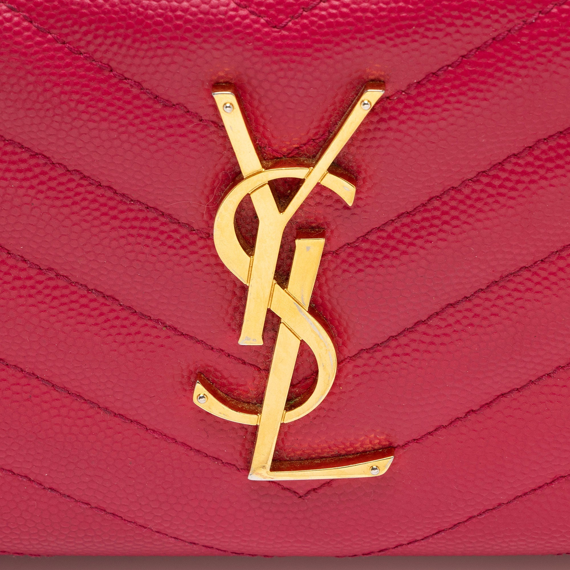 Saint Laurent Matelasse Grain de Poudre Monogram Zip Around Wallet (SHF-hYPXEX)