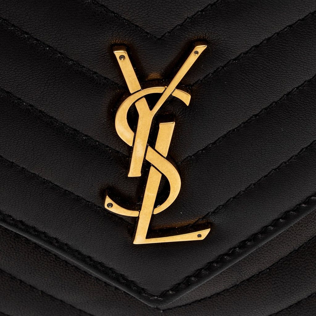 Saint Laurent Matelasse Lambskin Monogram Joe Backpack (SHF-C9THXn)