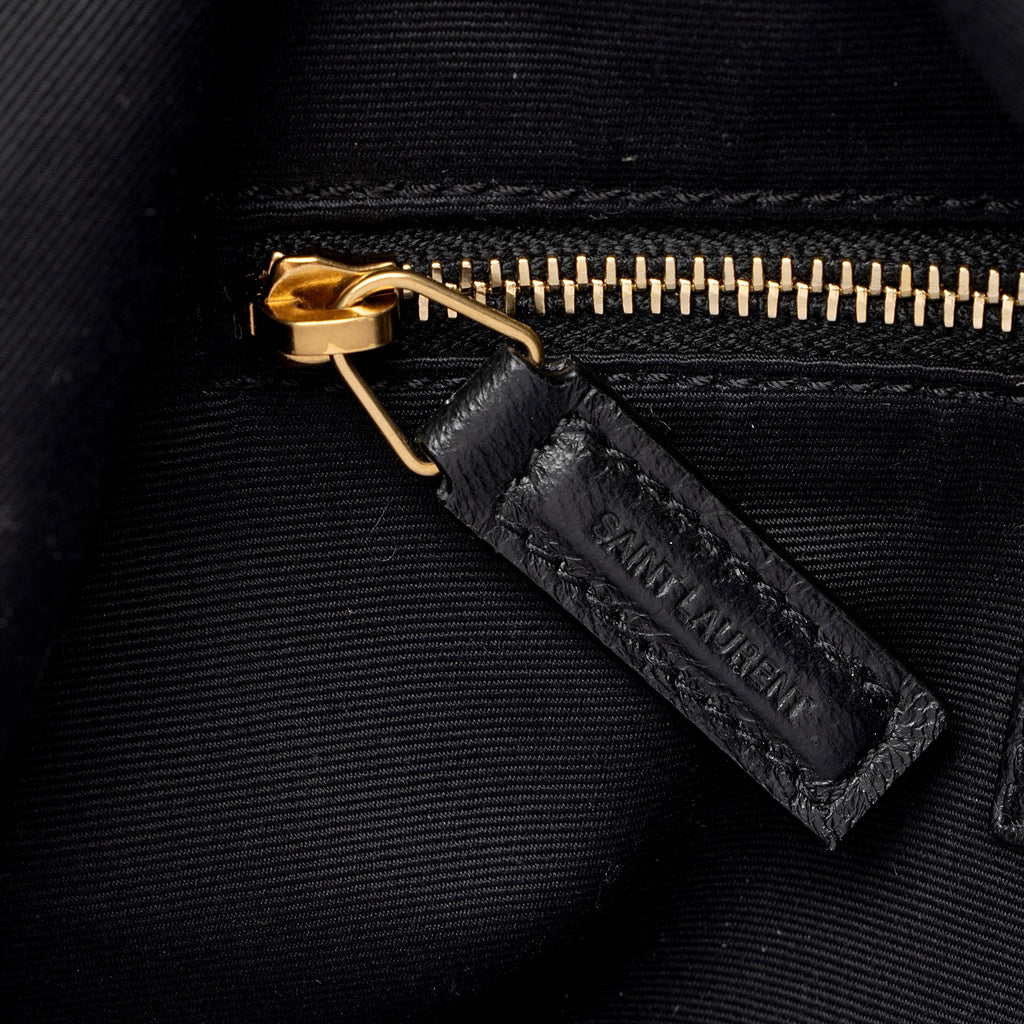 Saint Laurent Matelasse Lambskin Monogram Joe Backpack (SHF-C9THXn)