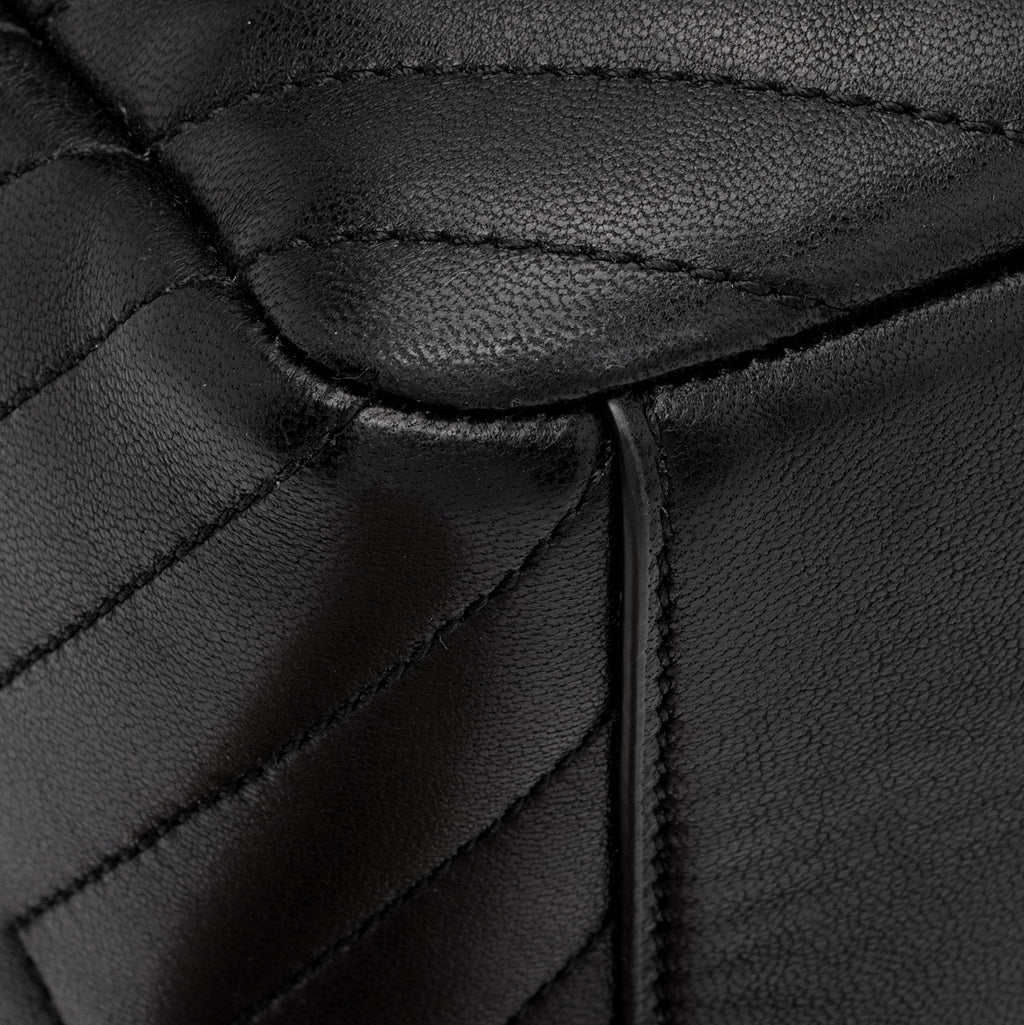 Saint Laurent Matelasse Lambskin Monogram Joe Backpack (SHF-C9THXn)