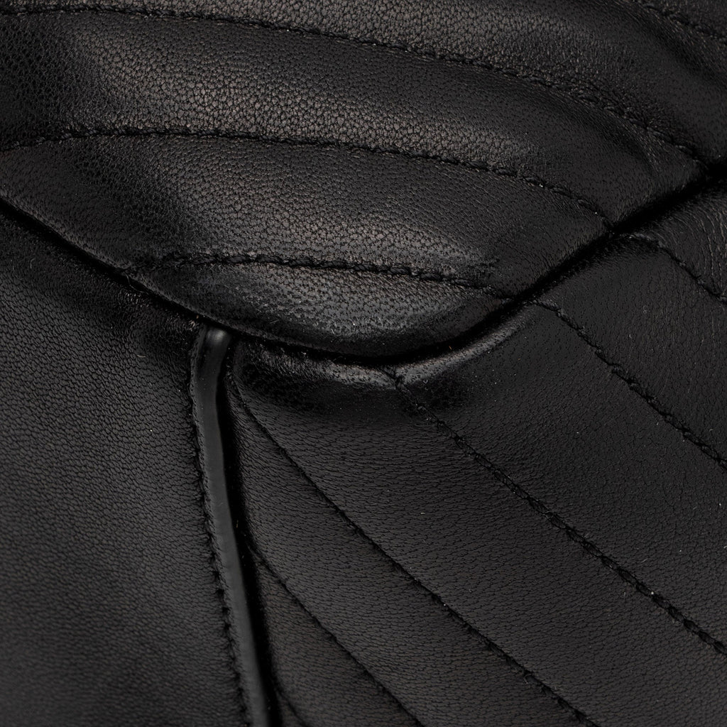 Saint Laurent Matelasse Lambskin Monogram Joe Backpack (SHF-C9THXn)