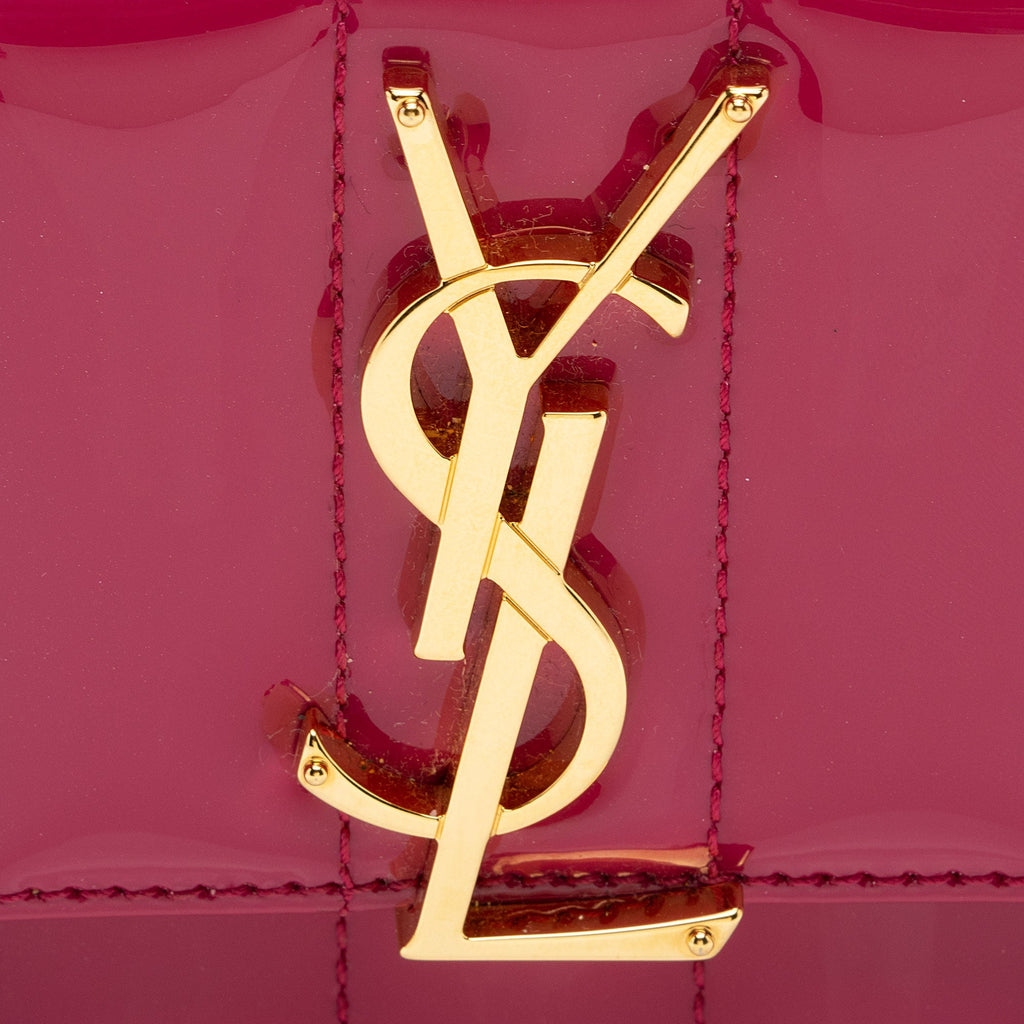 Saint Laurent Matelasse Patent Lambskin Monogram Vicky Camera Bag (SHF-OaujeC)