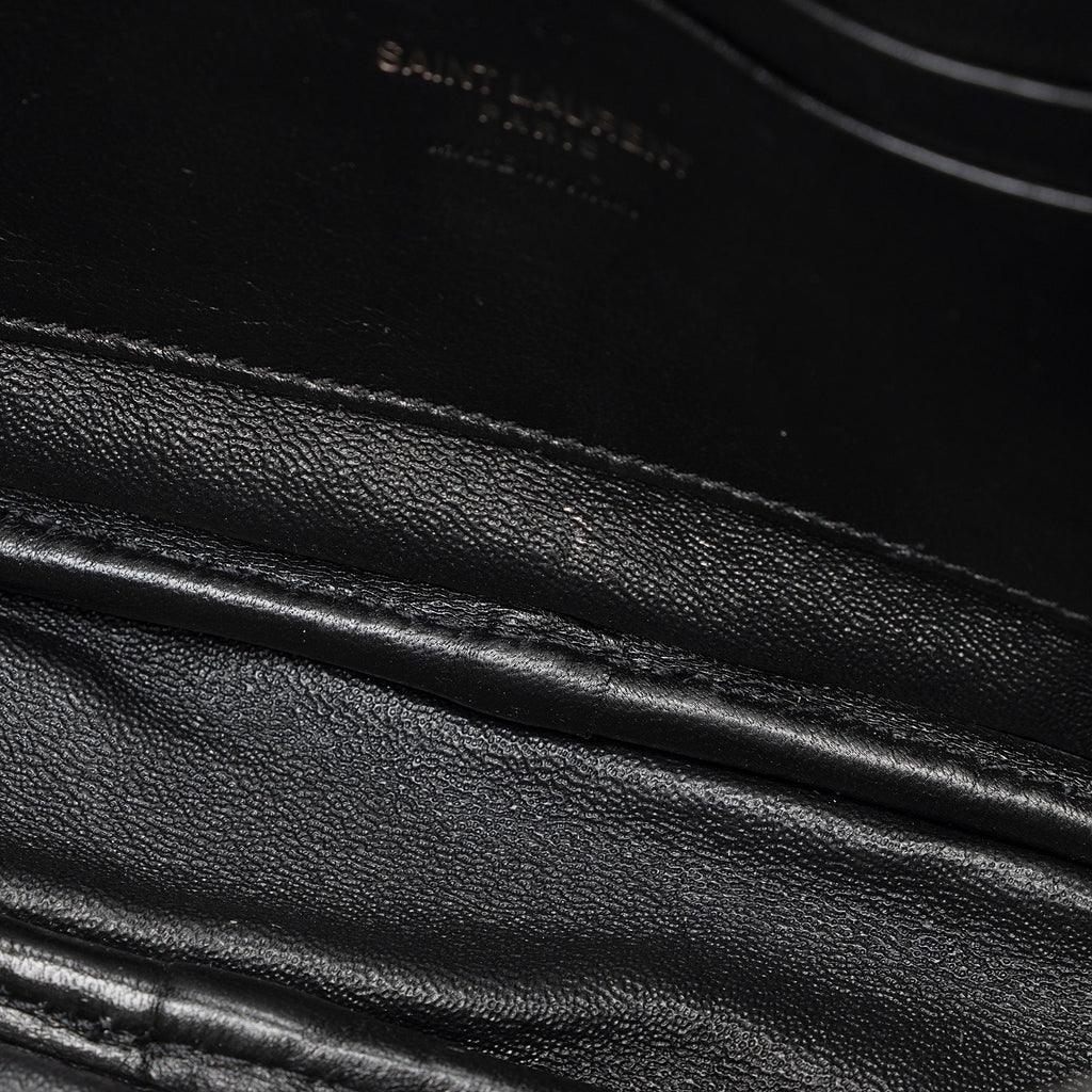 Saint Laurent Matelasse Patent Leather Monogram Lou Mini Camera Bag (SHF-xwMZnb)