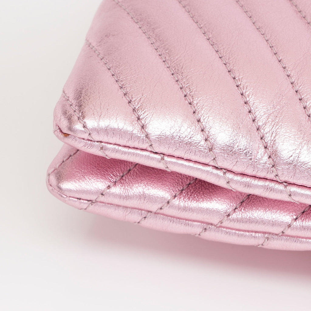 Saint Laurent Metallic Matelasse Lambskin Monogram Small Double Flap Bag (SHF-IdIvhA)
