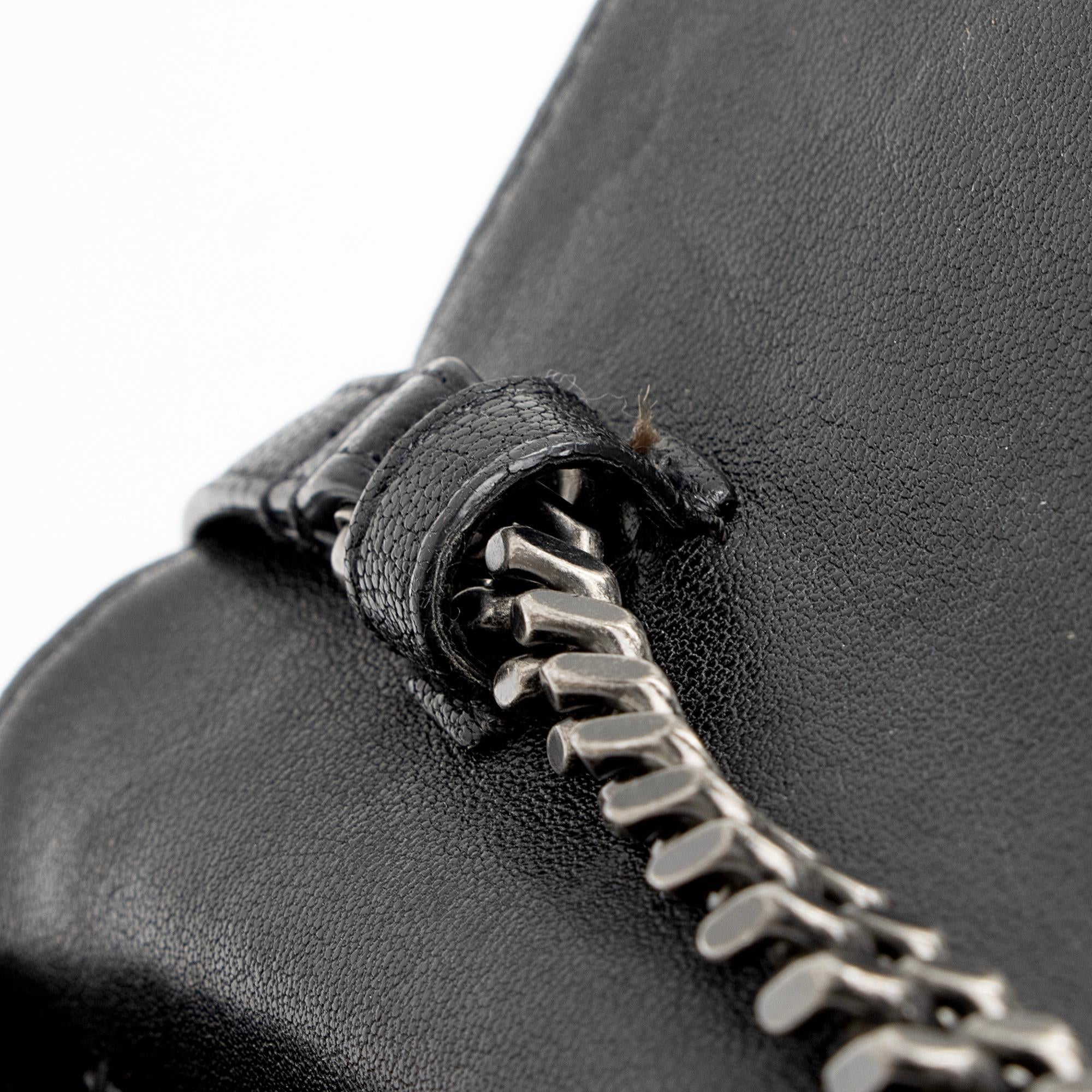 Saint Laurent Mixed Matelasse Calfskin Monogram Chain Wallet (SHF-f944Ez)