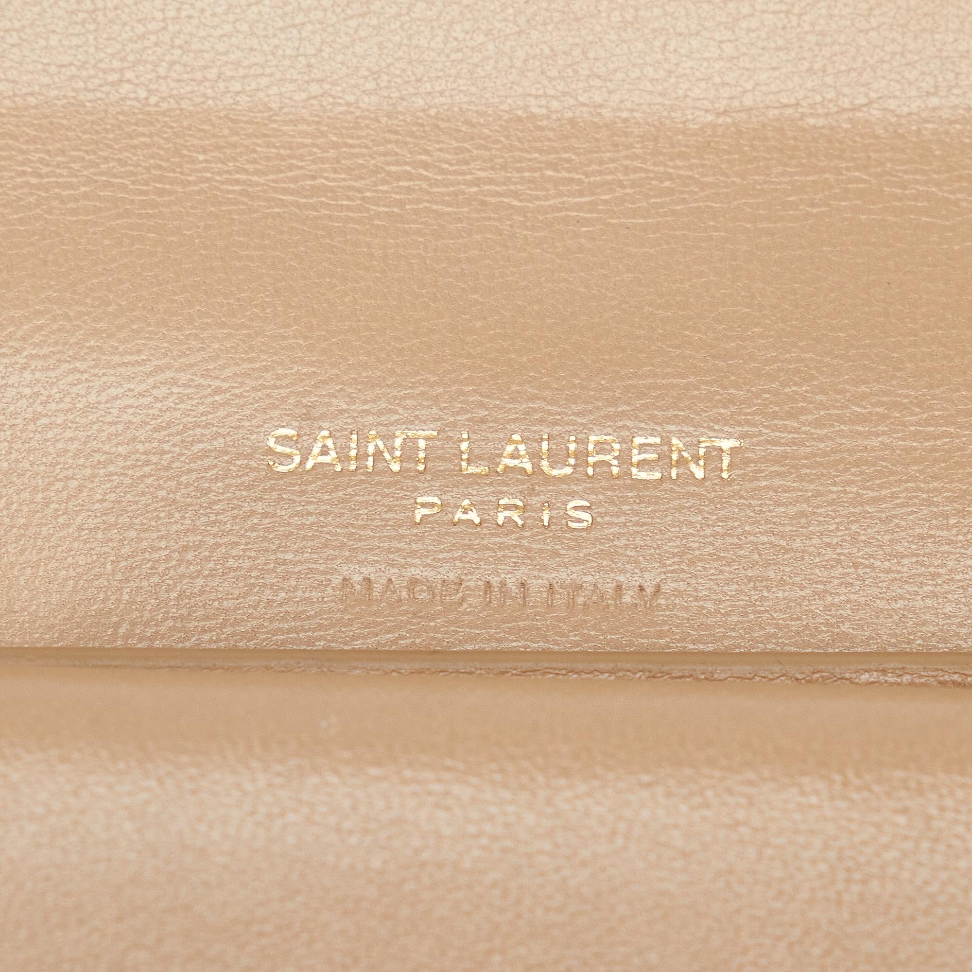 Saint Laurent Monogram V Stitch Wallet (SHG-tPcMVa)