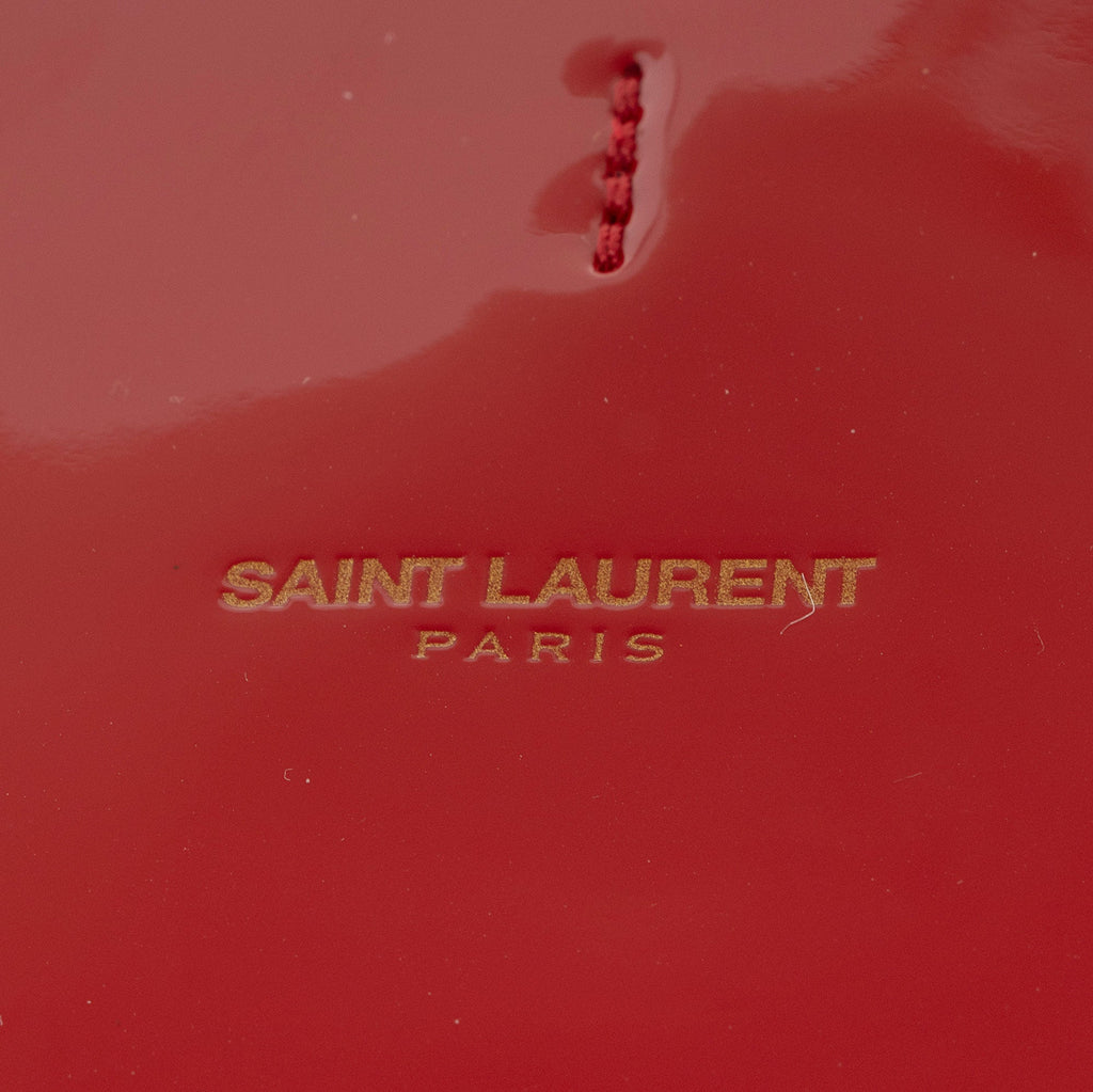 Saint Laurent Patent Leather Suzanne Small Hobo (SHF-5o8aM7)