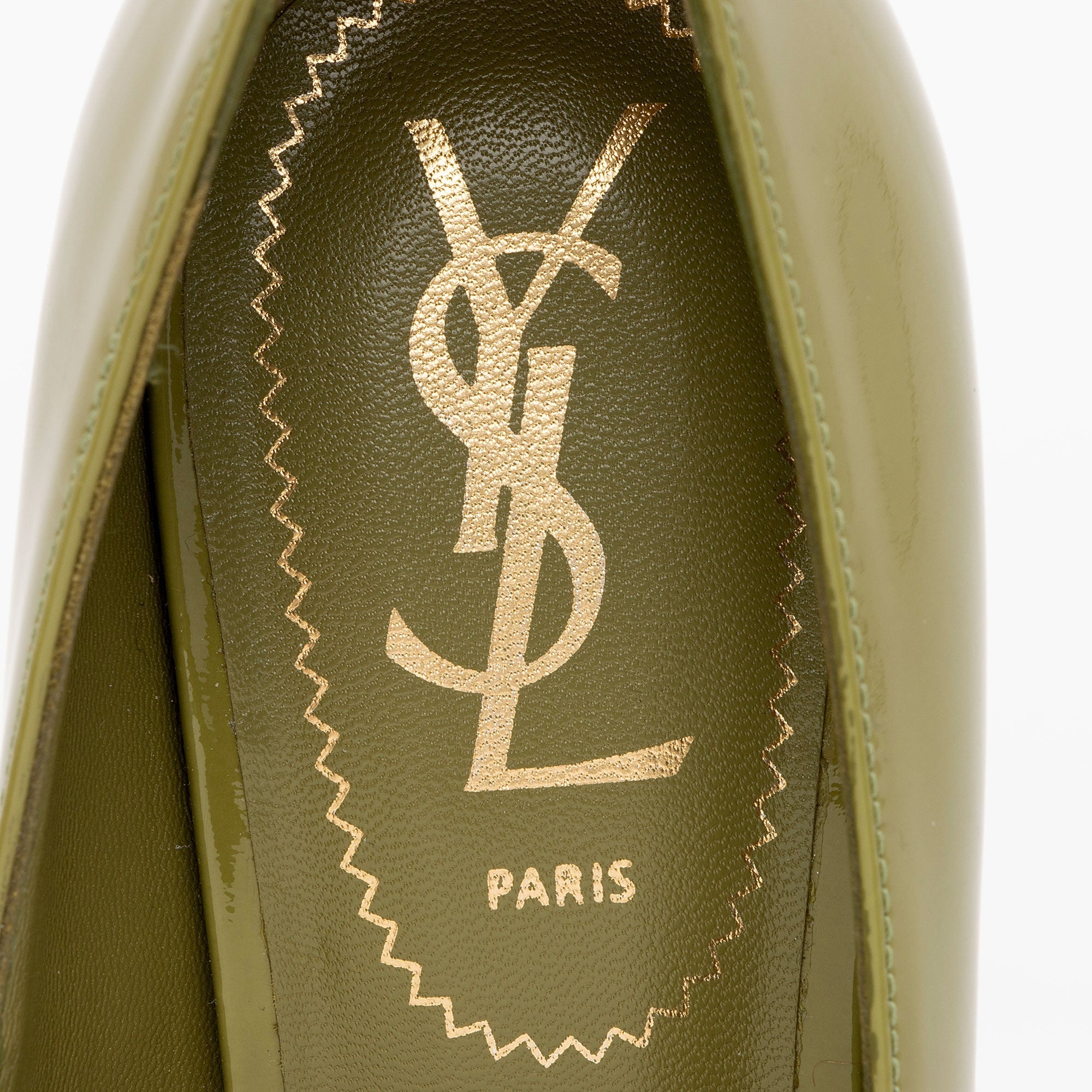 Saint Laurent Patent Leather Tribtoo Pumps - Size 6 / 36 (SHF-GL2C6C)