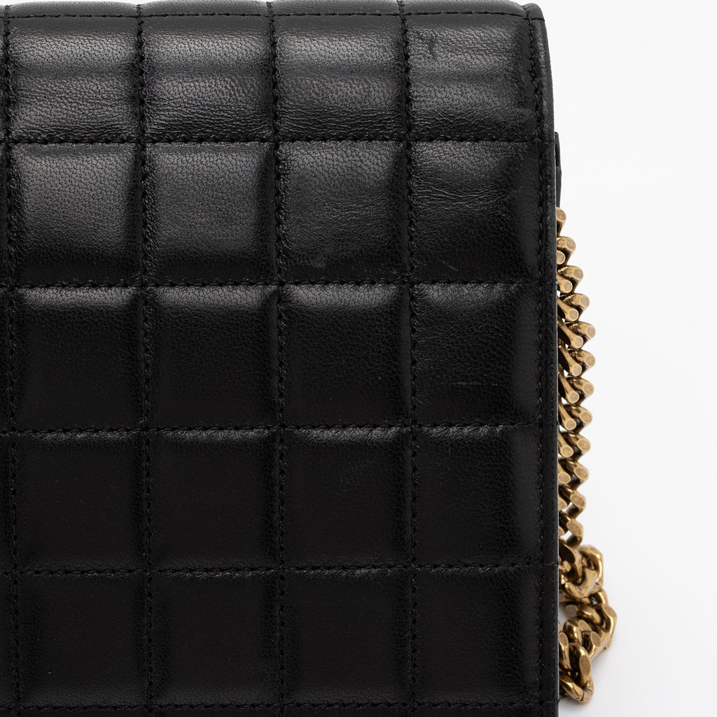 Saint Laurent Quilted Lambskin Monogram Cassandre Chain Wallet (SHF-4bOtX7)