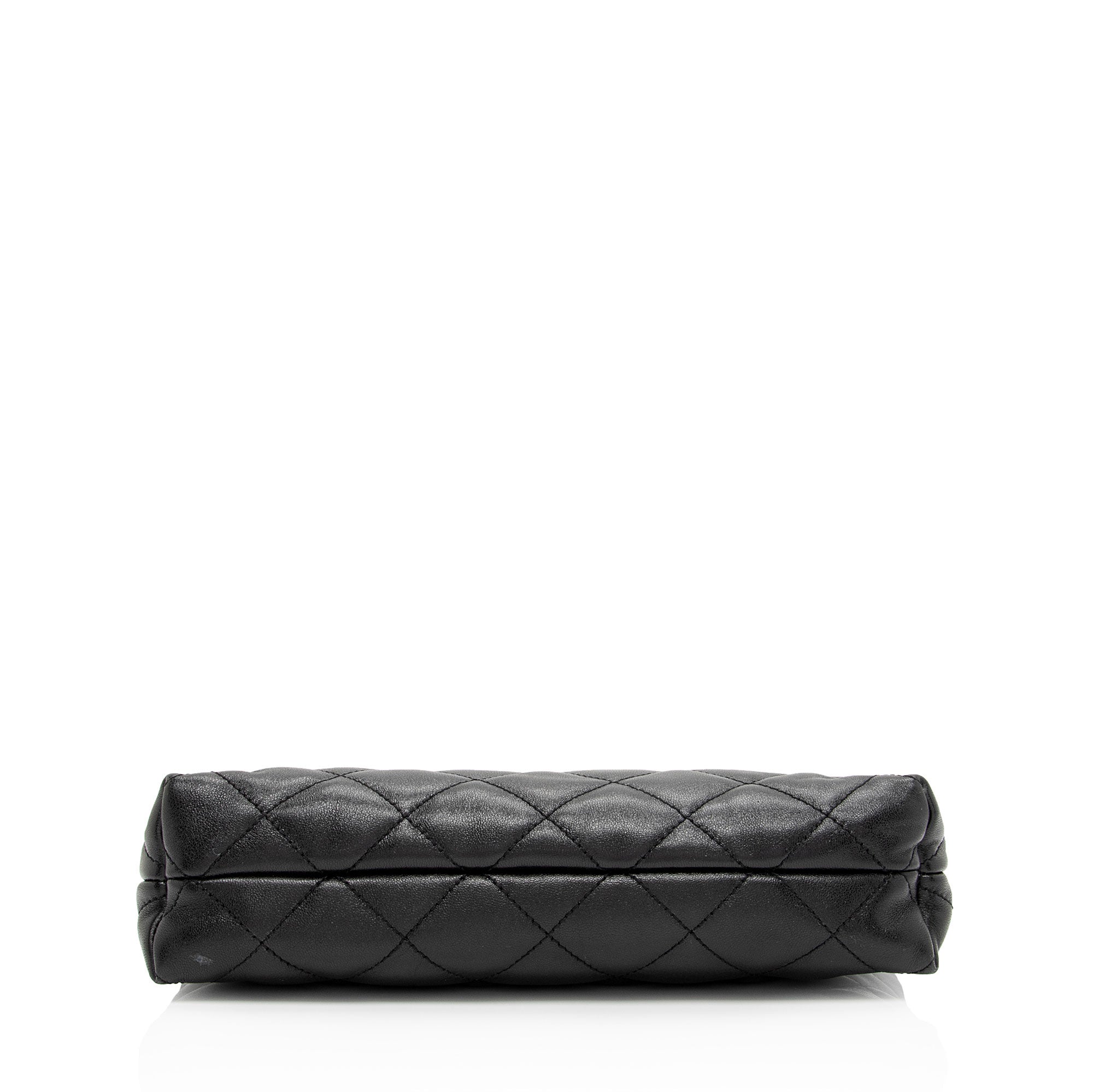 Saint Laurent Quilted Lambskin Pouch (SHF-wmqUwV)