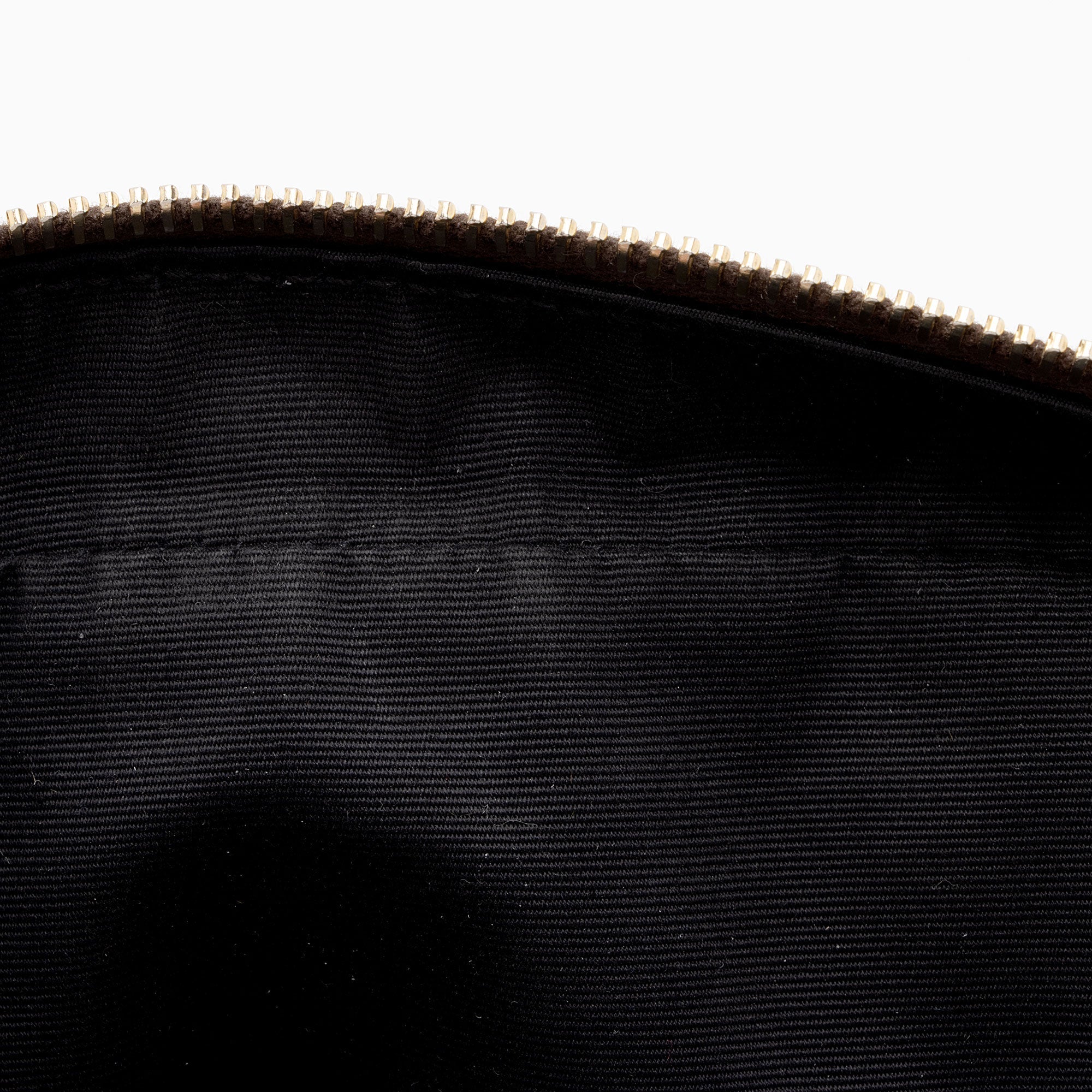 Saint Laurent Raffia Calfskin Monogram Lou Camera Bag (SHF-PUUOKP)