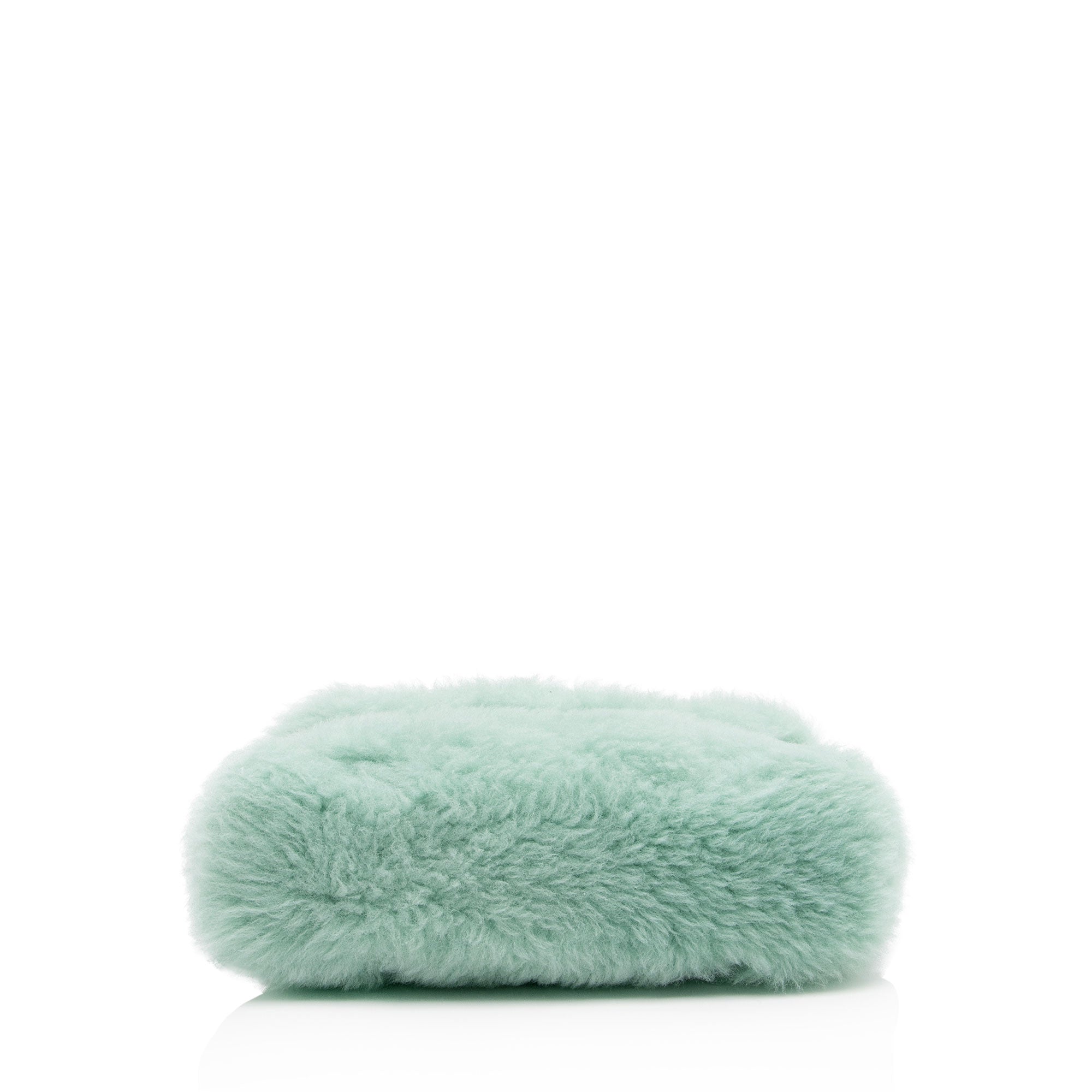 Saint Laurent Shearling Puffer LouLou Clutch (SHF-viZusu)
